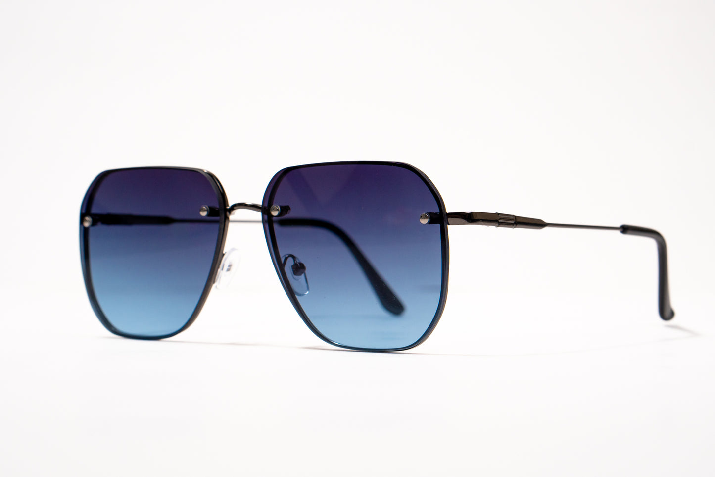 619. Mens Celebrity metal body Rimless UV400 Retina protected cooling glass