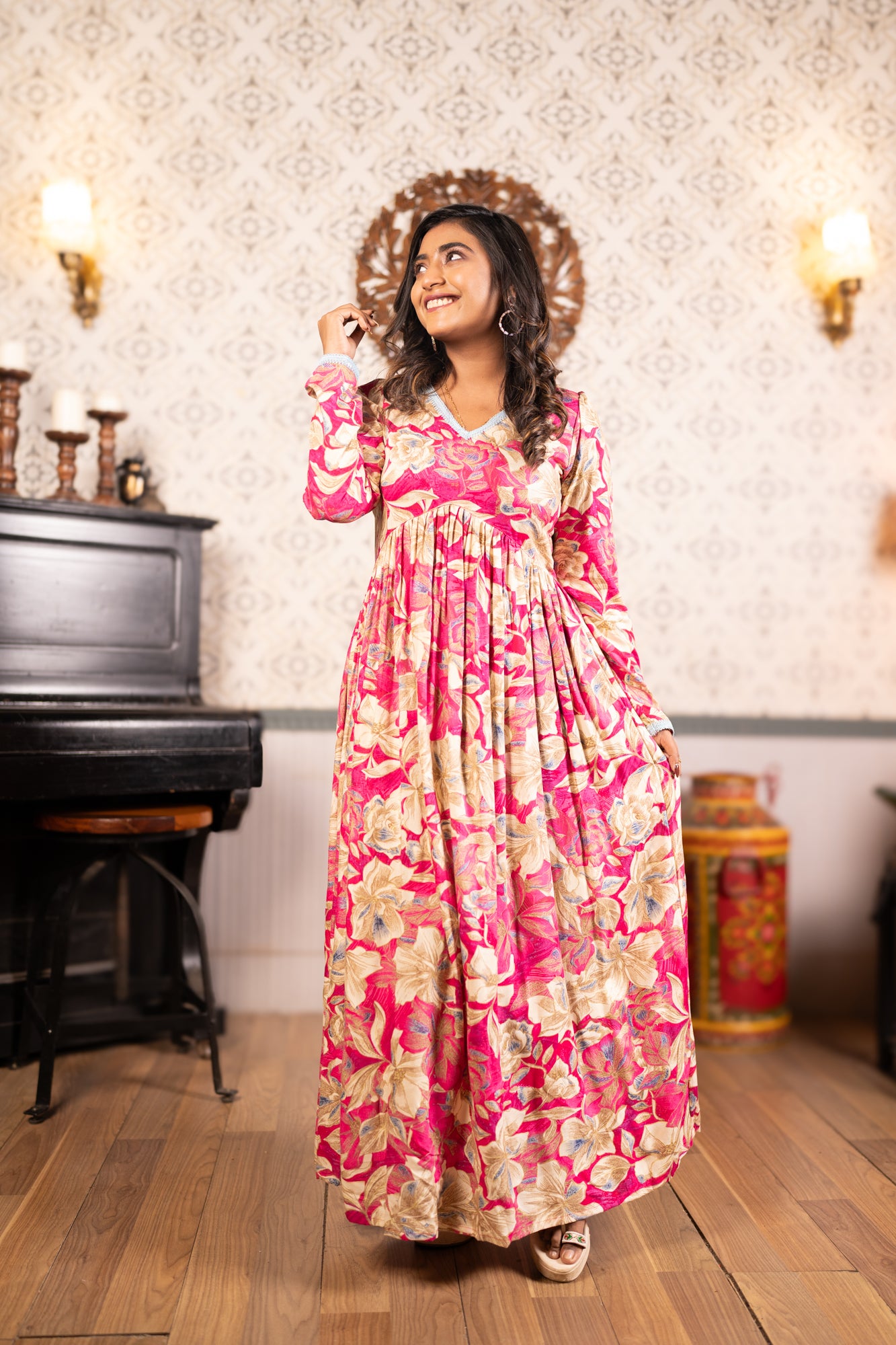 Hyrr Thread work Alia Rani