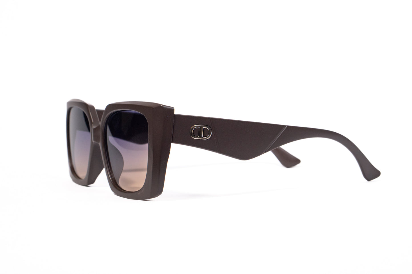 471. Celebrity sunglasses UV400 Retina protected cooling glass