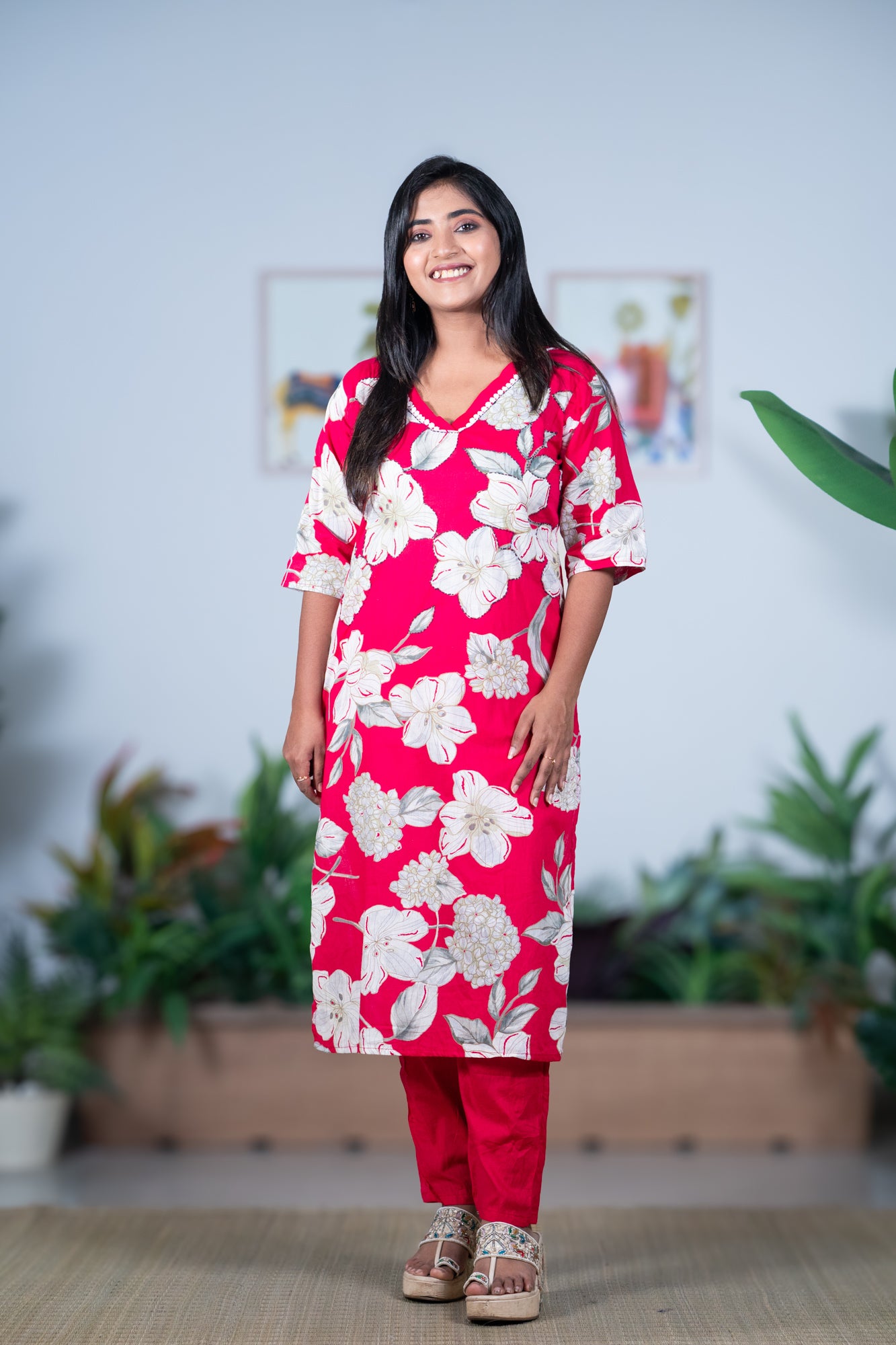 Rani molmol coton katha stitch kurti pant set
