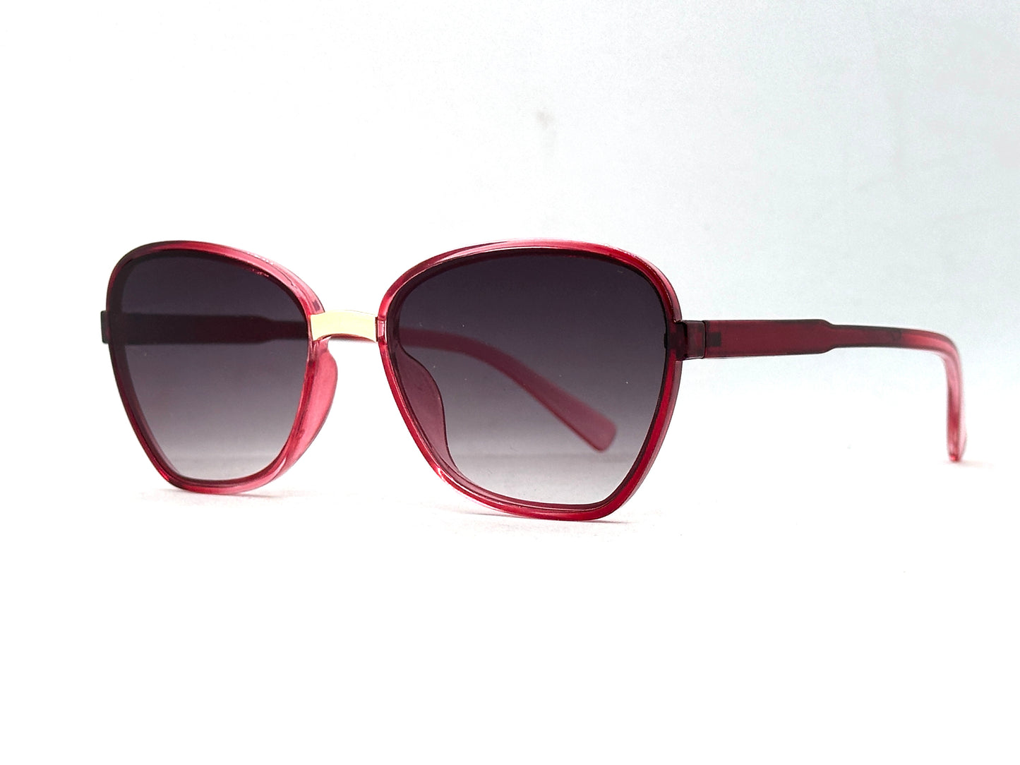 08.Celebrity glass UV400 Retina protected colling glass 6 April