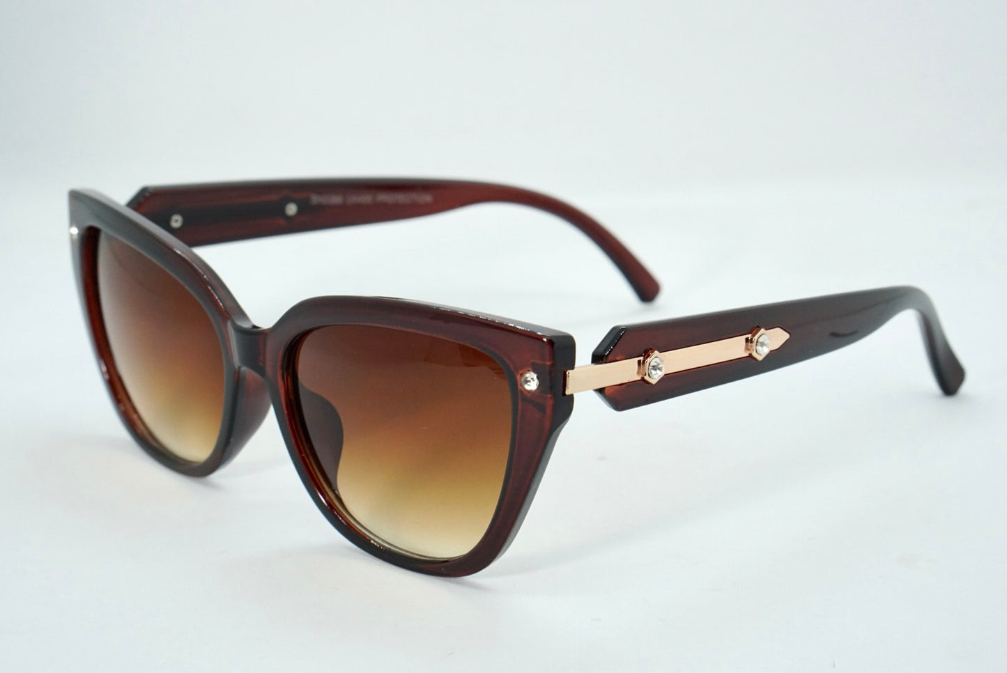 238. Celebrity sunglasses UV400 Retina protected cooling glass