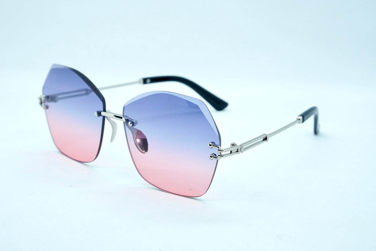 352. Celebrity Rimless diamond cut UV400 Retina protected cooling glass