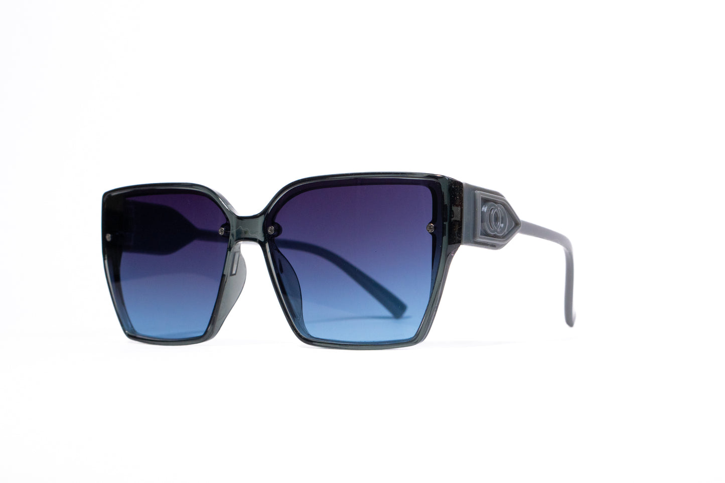 442. Celebrity sunglasses UV400 Retina protected cooling glass