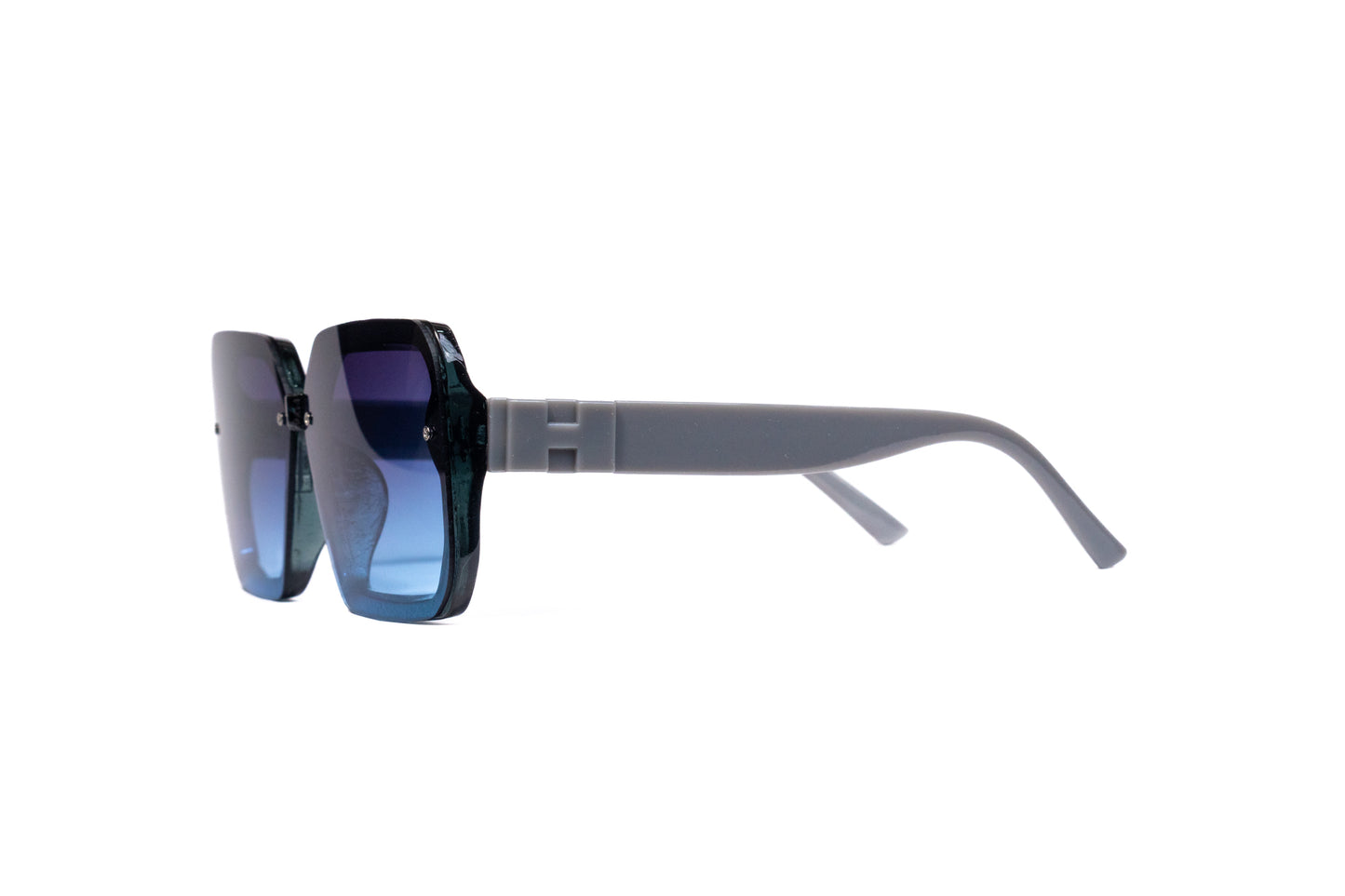 455. Celebrity sunglasses UV400 Retina protected cooling glass