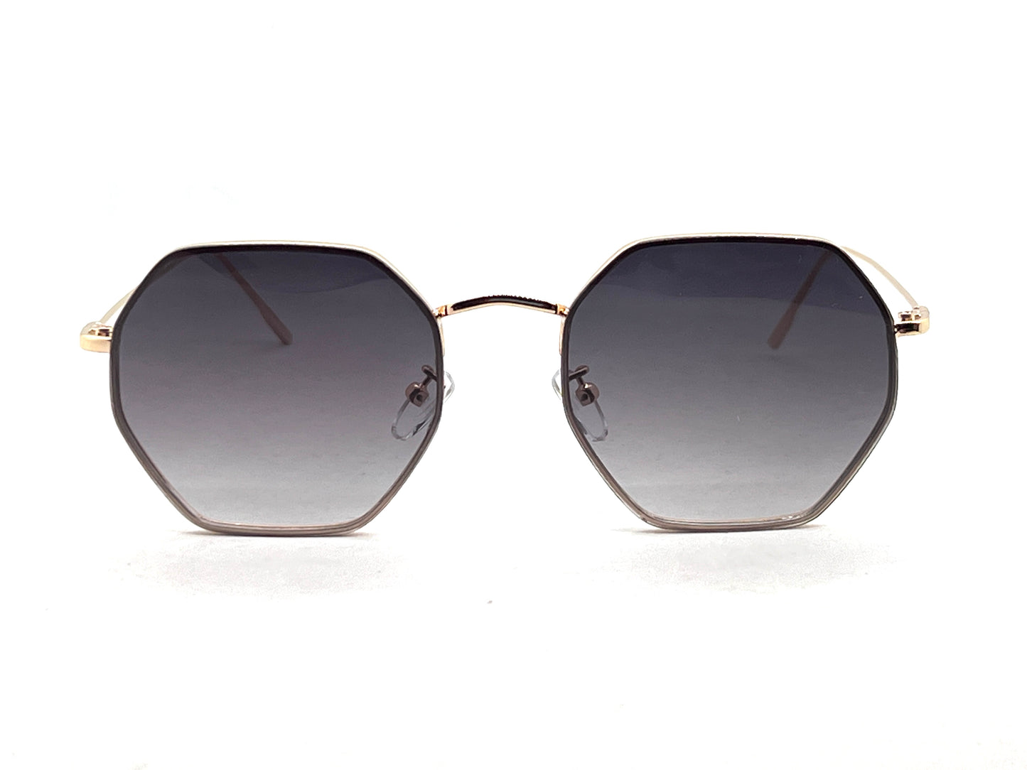 38.Celebrity glass UV400 Retina protected colling glass 5 April