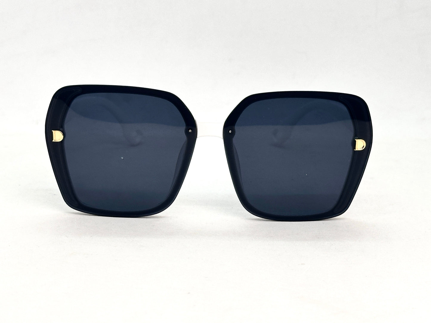 38.Celebrity glass UV400 Retina protected colling glass 9 April