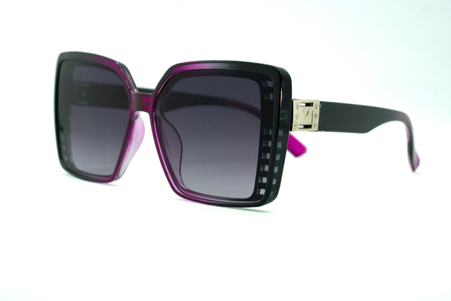 250. Celebrity sunglasses UV400 Retina protected cooling glass