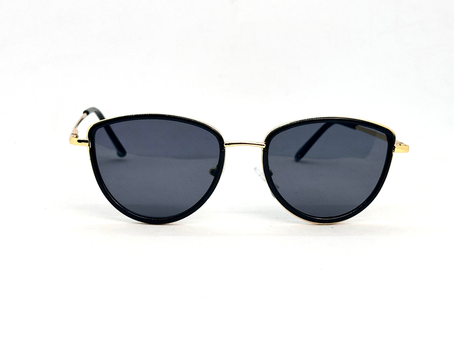 20.Celebrity glass UV400 Retina protected colling glass 9 April