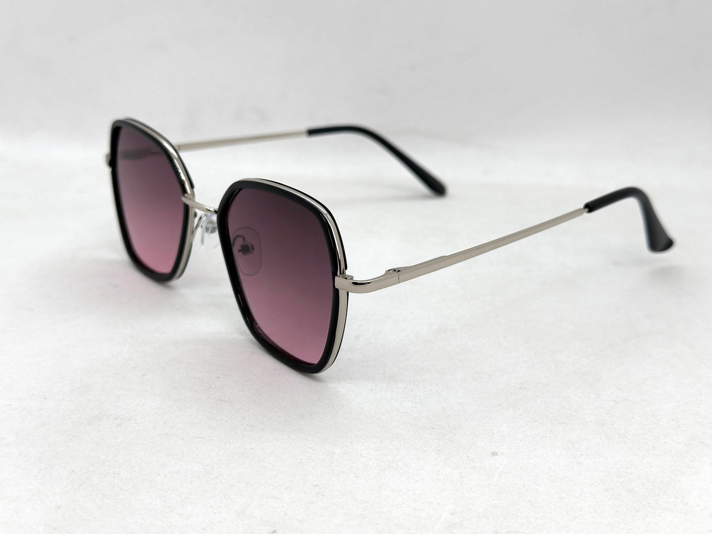 20.Celebrity glass UV400 Retina protected colling glass 7m