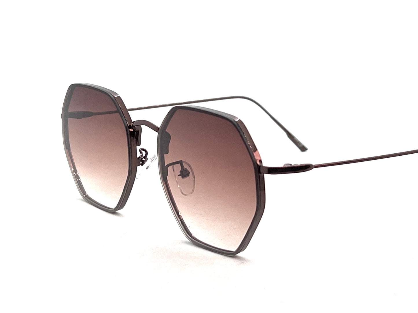 32.Celebrity glass UV400 Retina protected colling glass 5 April