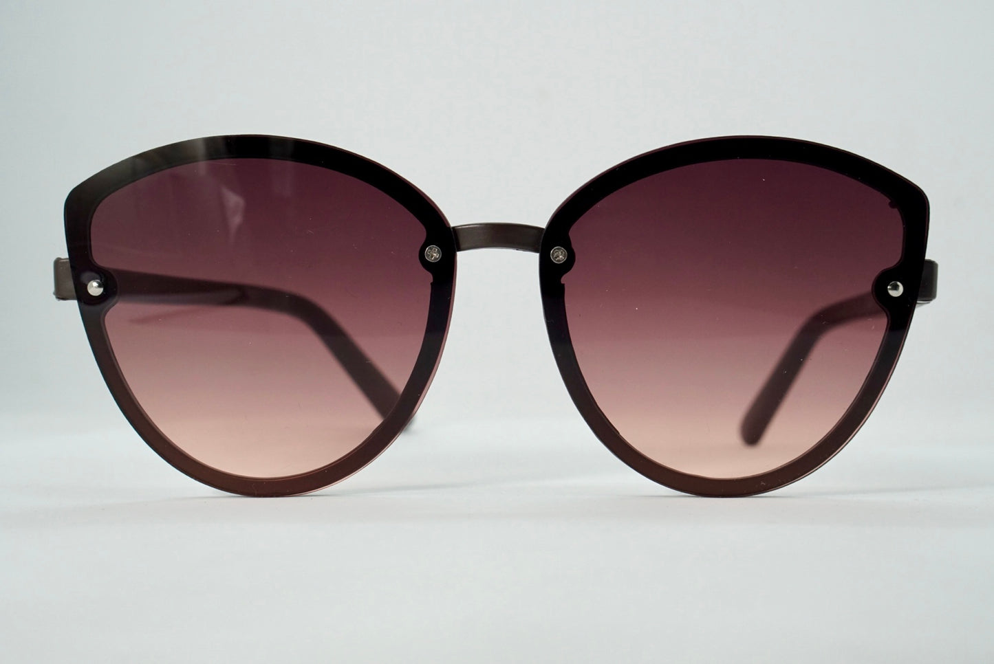 48. Celebrity sunglasses UV400 Retina protected cooling glass