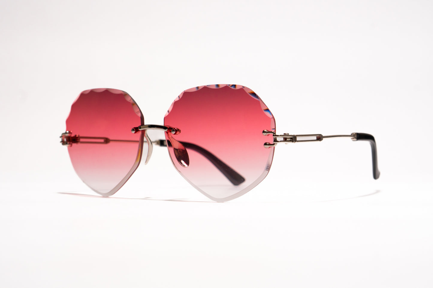 657. Celebrity Rimless diamond cut UV400 Retina protected cooling glass