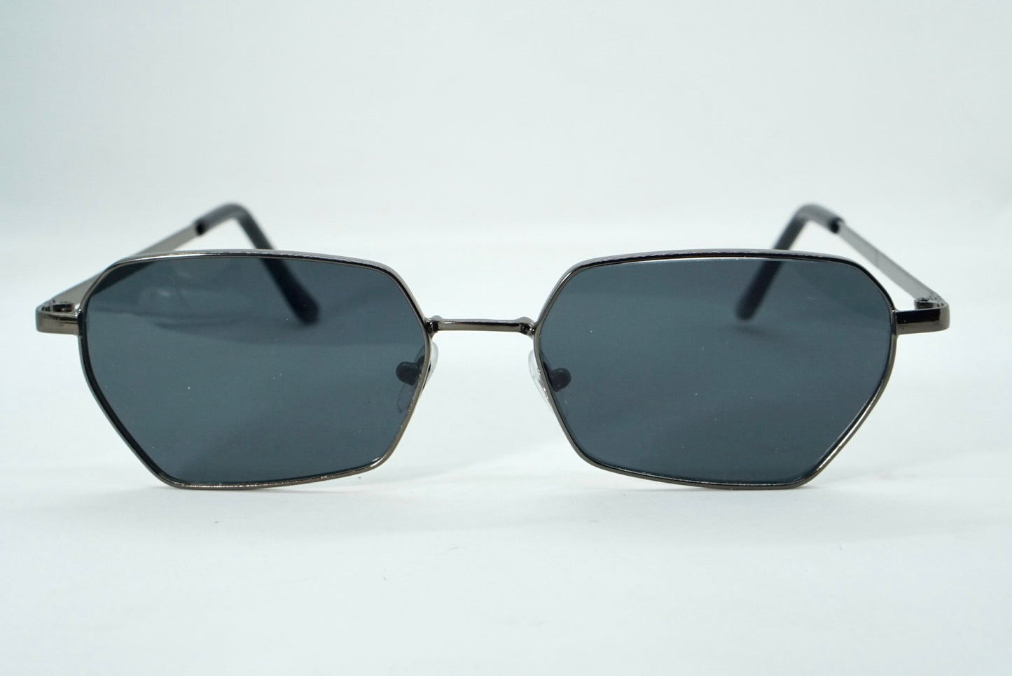 230. Trendy Metal Sunglasses with UV400 Retina Protection & Cooling Shield