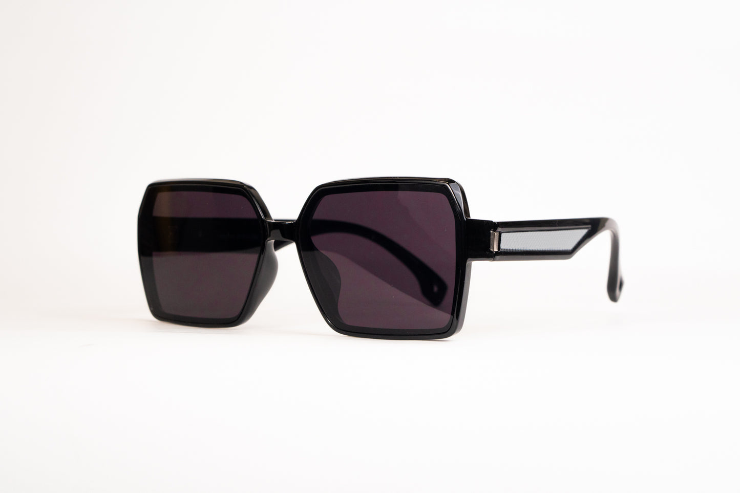 603.Square Primium black Celebrity UV400 Retina protected cooling glass