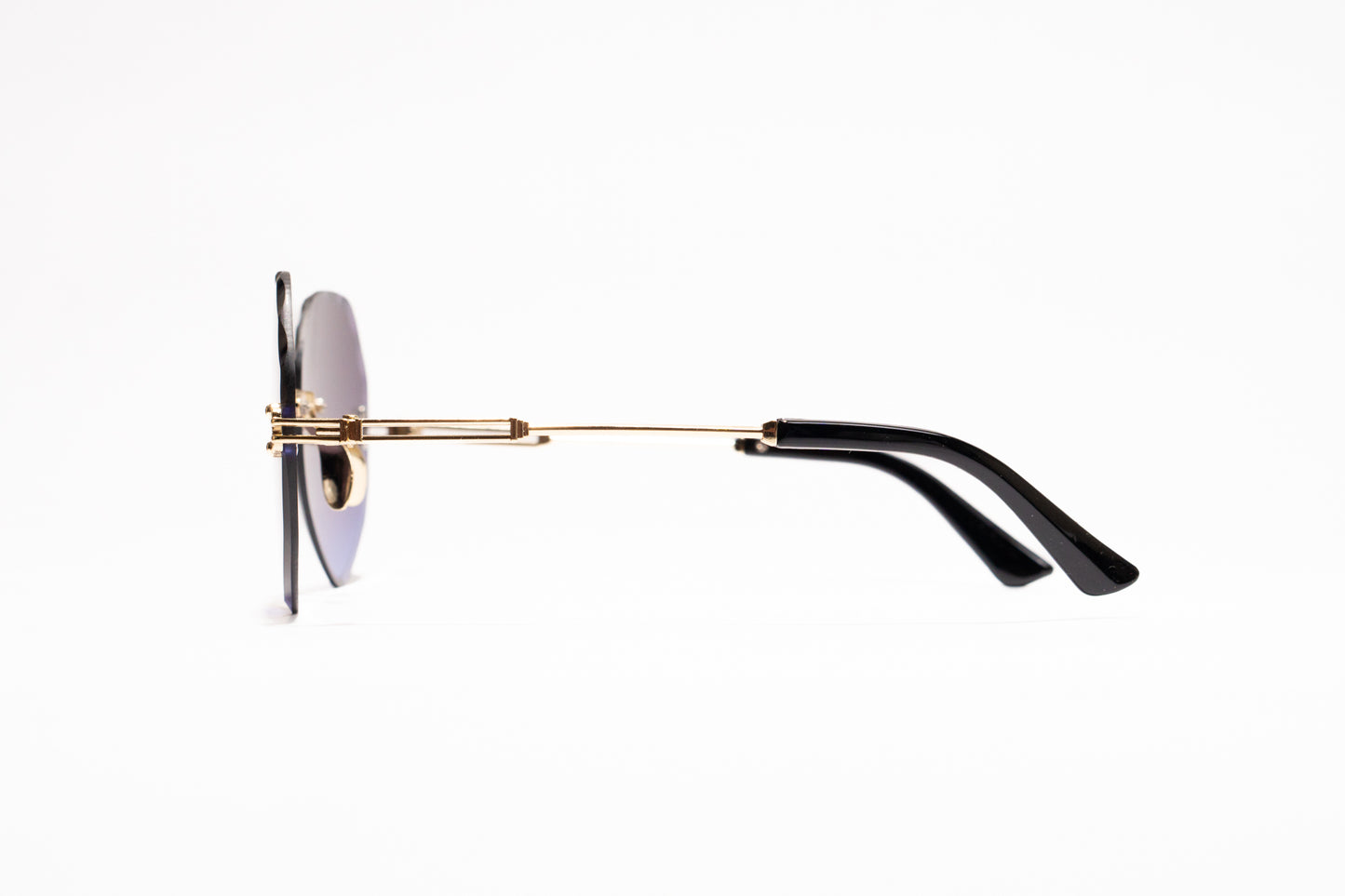 656. Celebrity Rimless diamond cut UV400 Retina protected cooling glass