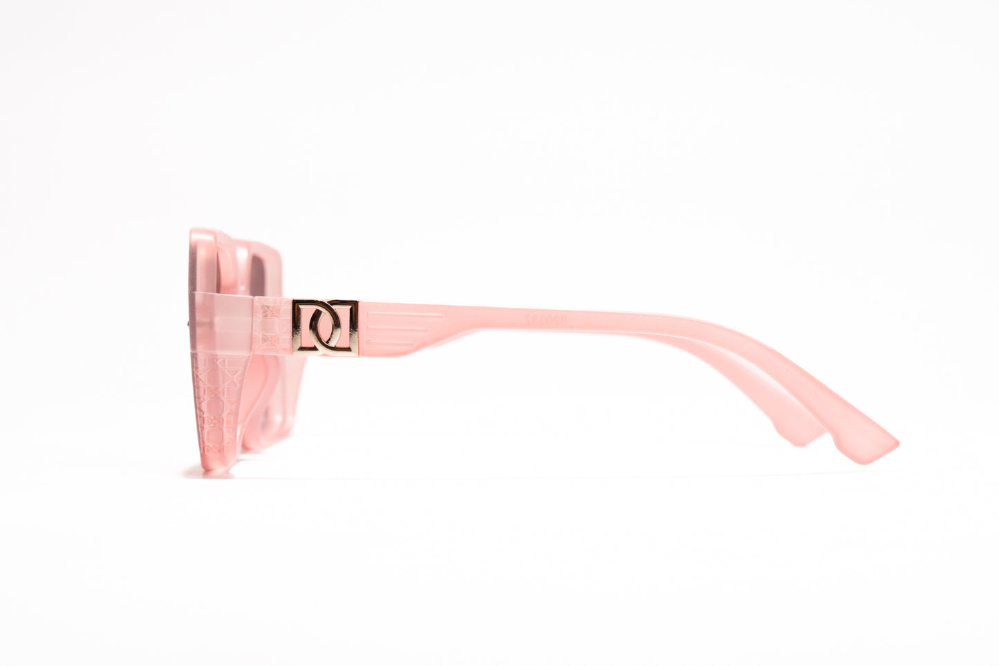 635. Celebrity sunglasses UV400 Retina protected cooling glass