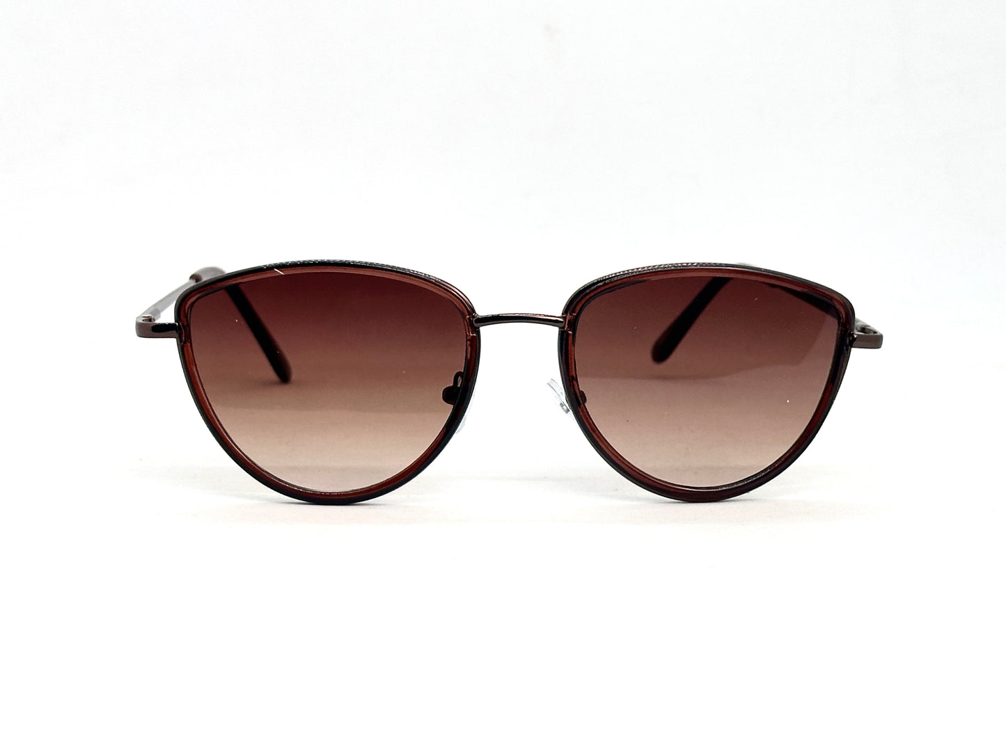 21.Celebrity glass UV400 Retina protected colling glass 9 April