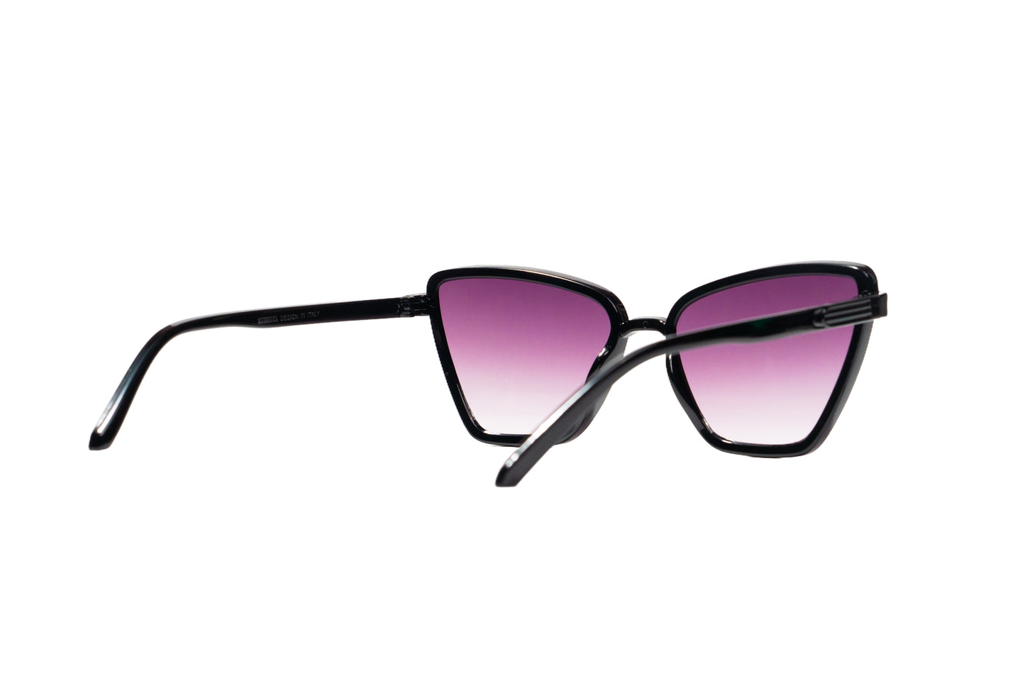 789. Celebrity stylish sunglasses UV400 Retina protected cooling glass