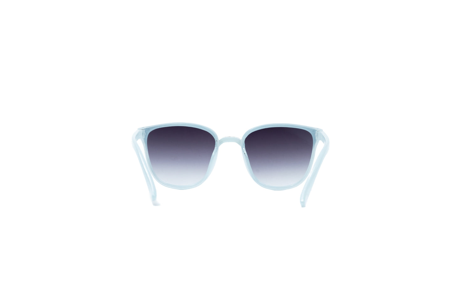 16. Celebrity stylish sunglasses UV400 Retina protected cooling glass
