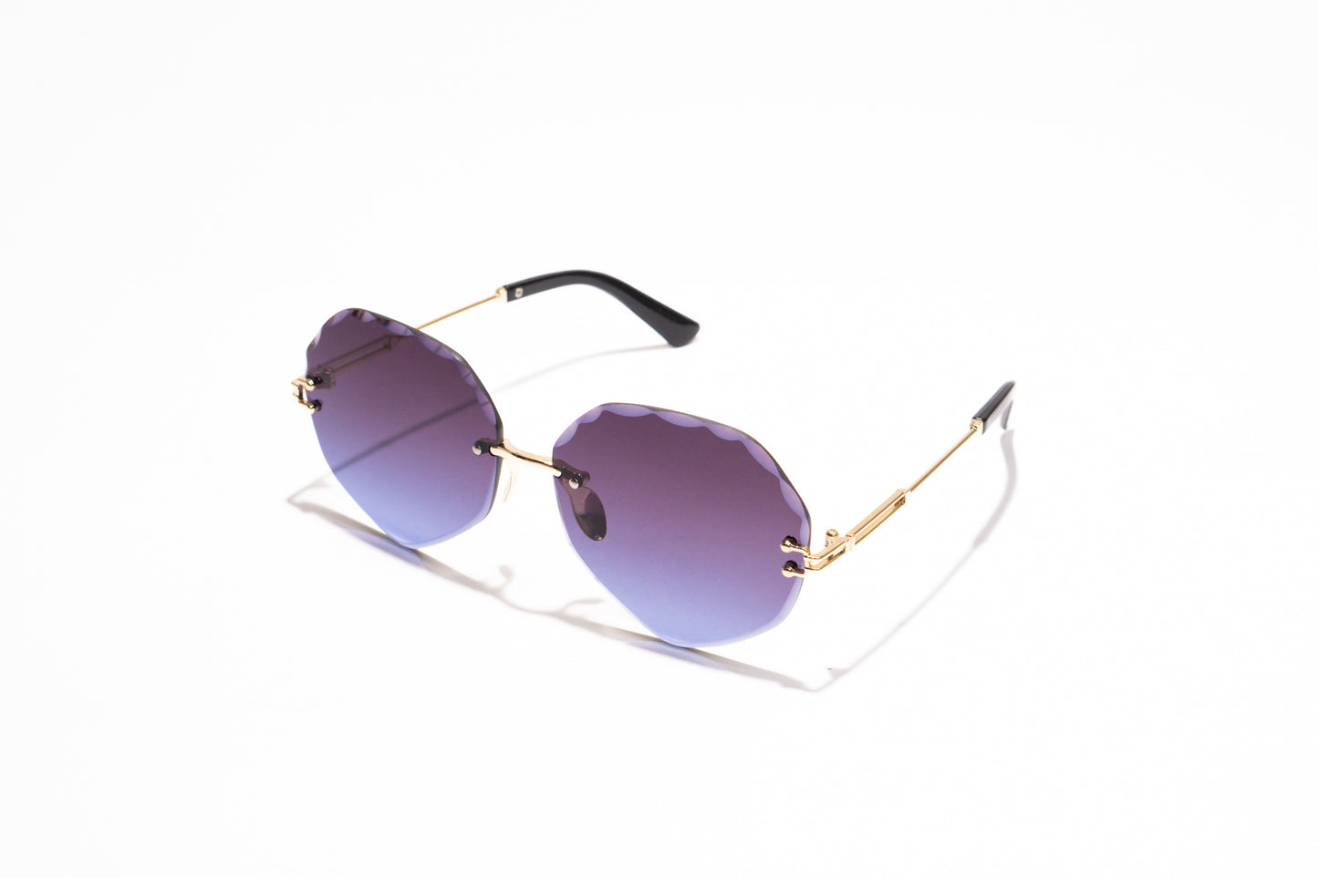 656. Celebrity Rimless diamond cut UV400 Retina protected cooling glass