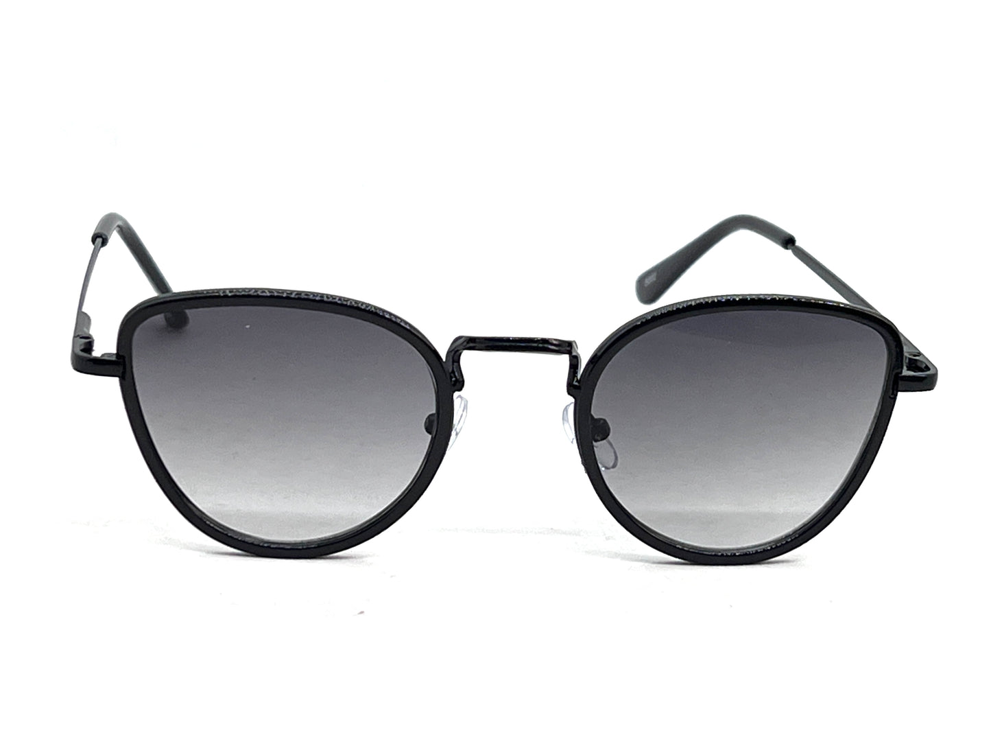 20.Celebrity glass UV400 Retina protected colling glass 5 April