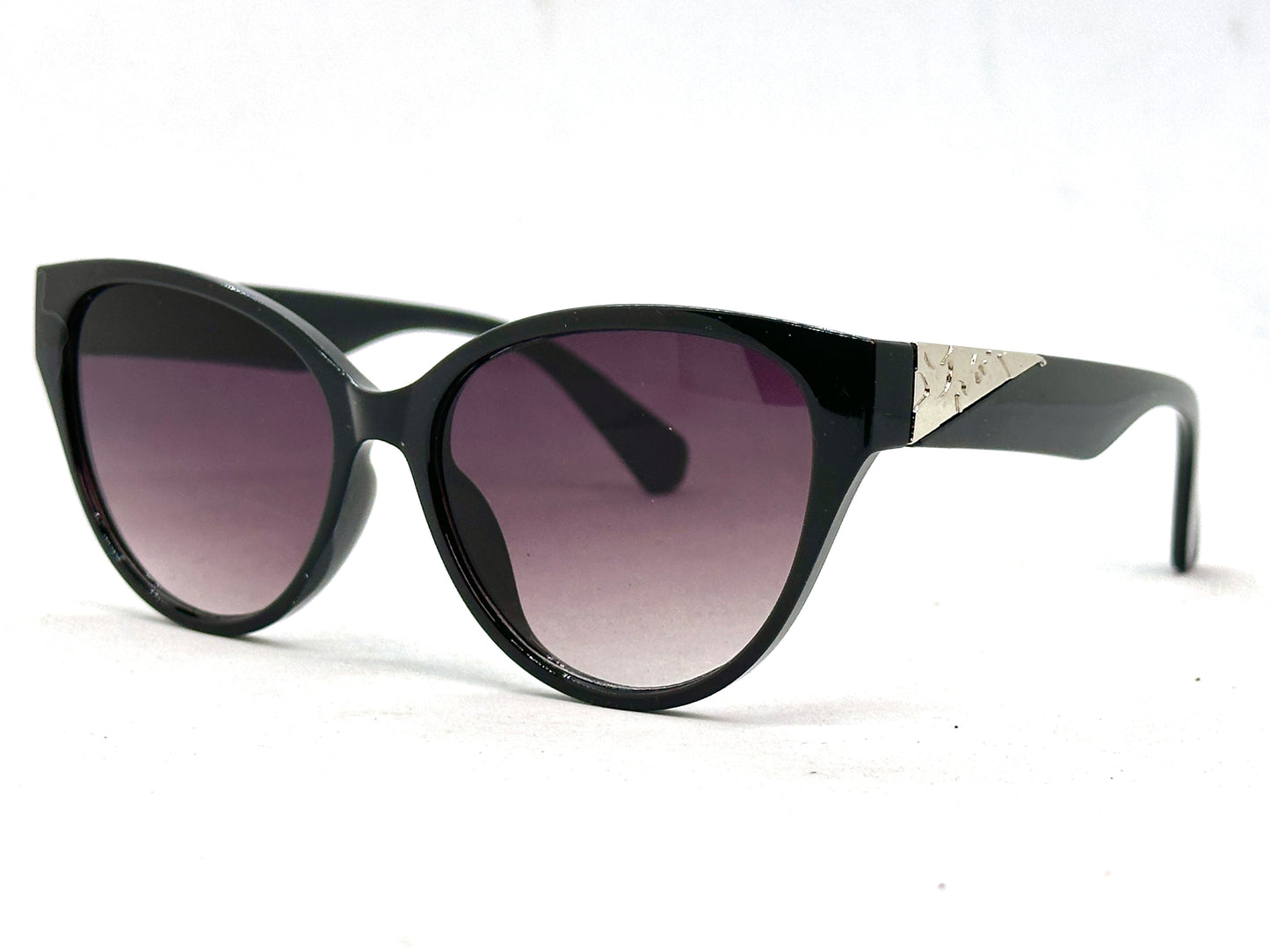34.Celebrity glass UV400 Retina protected colling glass mar30