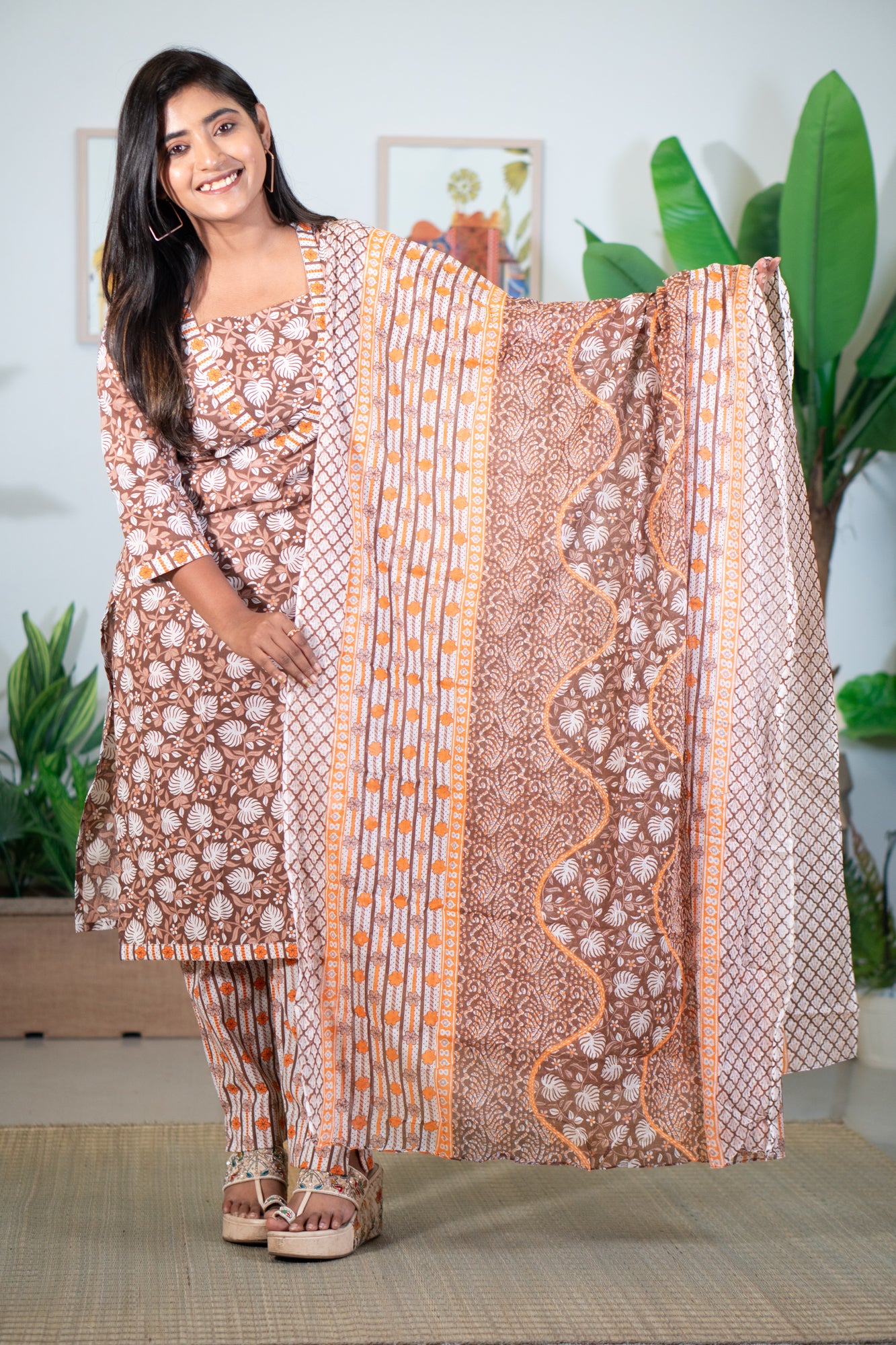 Hyrr Krishnakoli 3pc set Choco