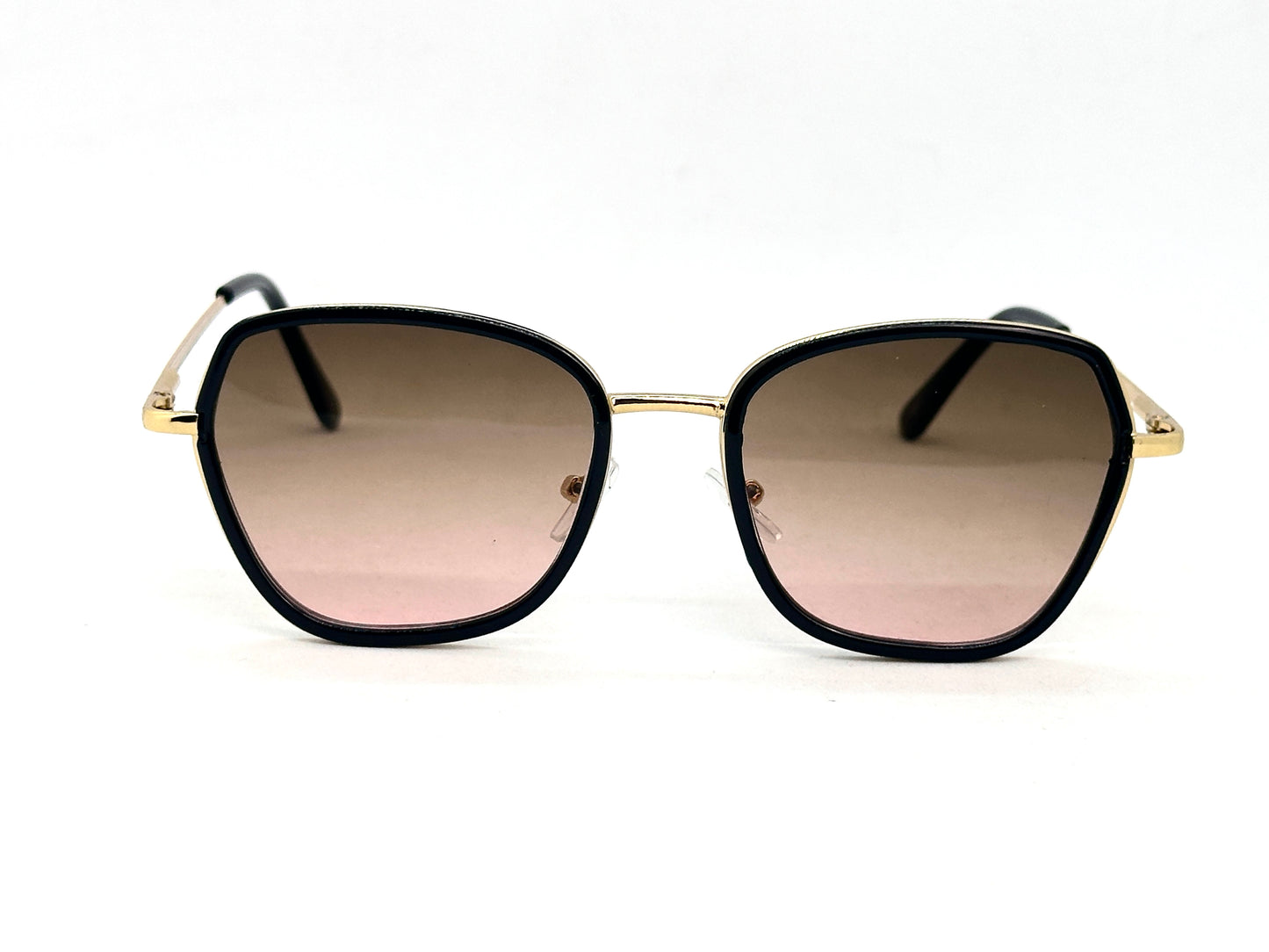 19.Celebrity glass UV400 Retina protected colling glass 8 April