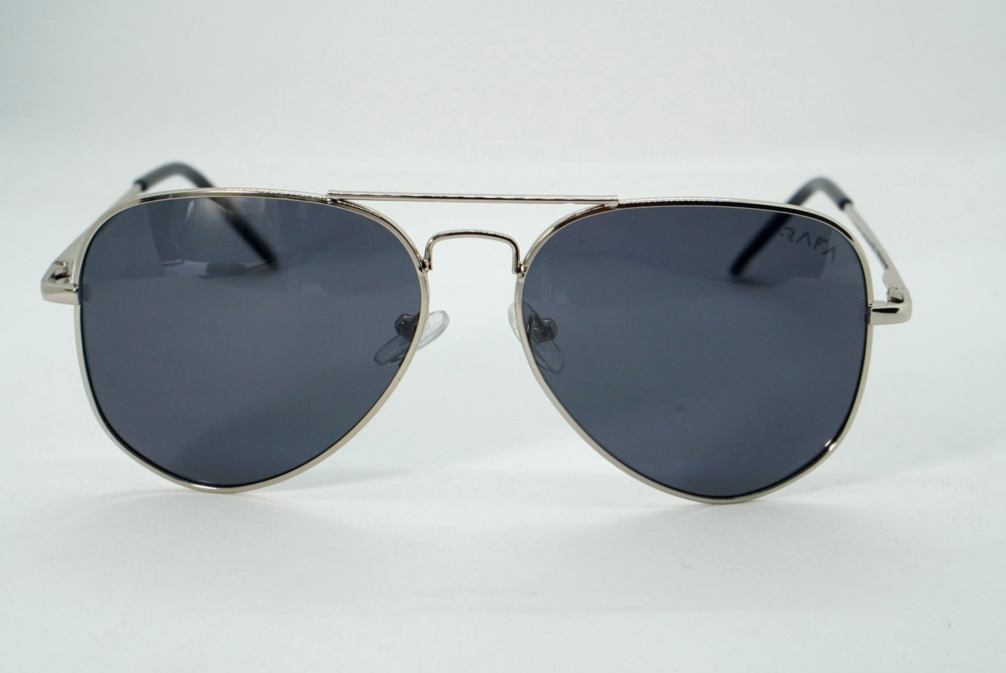 32. Men’s Celebrity Polarised sunglass UV400 Retina protected cooling glass