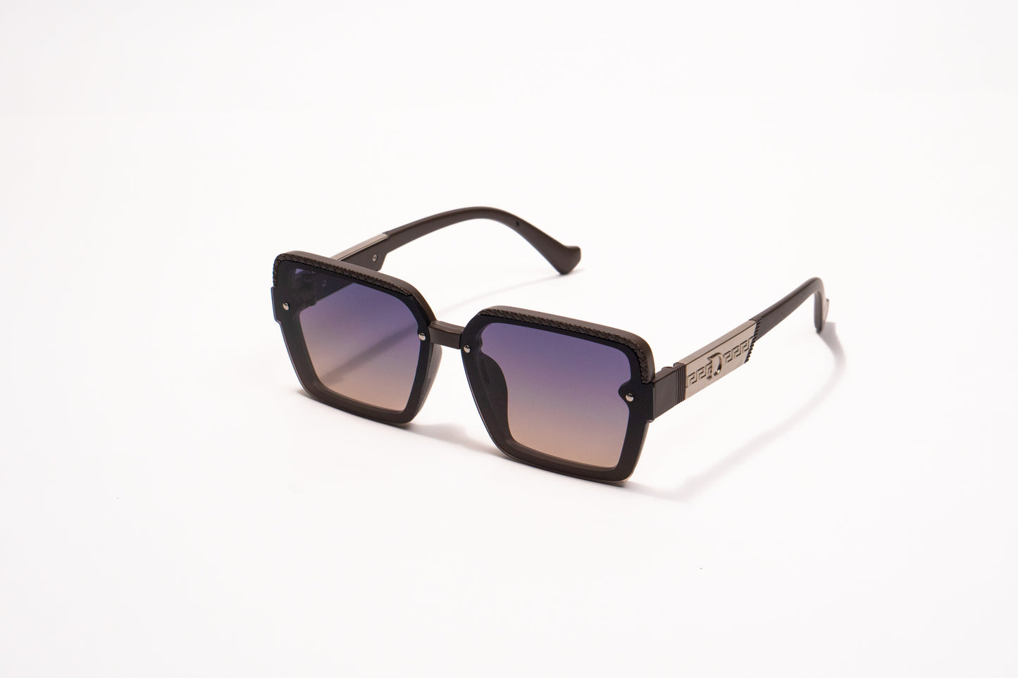 520.Square coco Celebrity UV400 Retina protected cooling glass