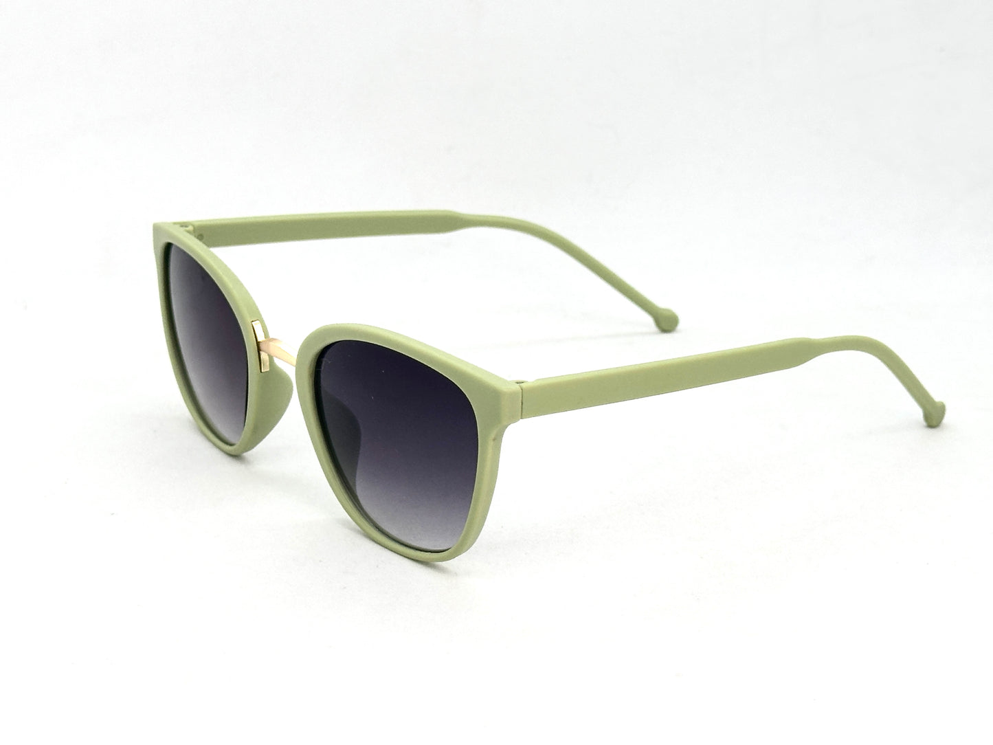 07.Celebrity glass UV400 Retina protected colling glass 8 April