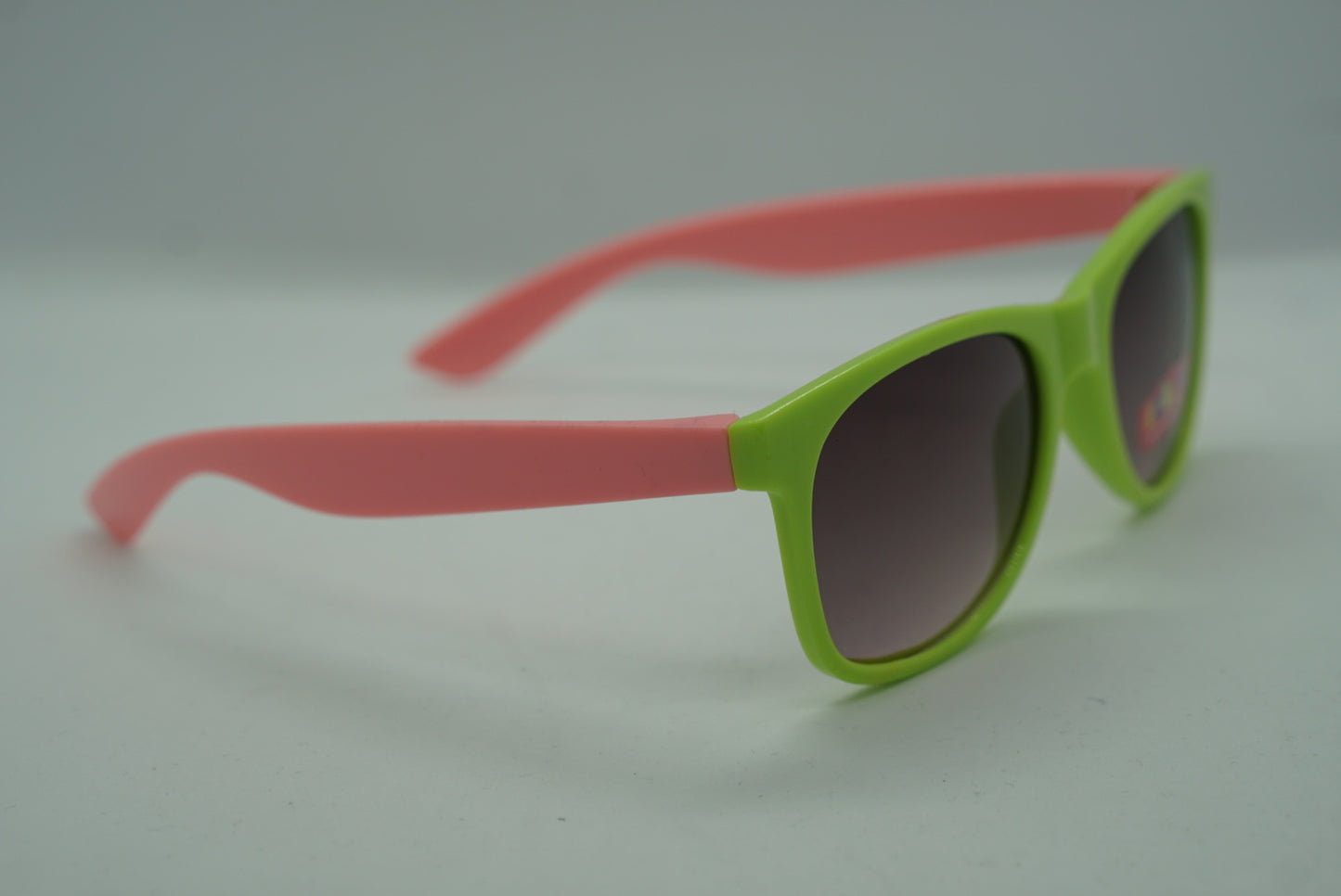 264. Kids Sunglass