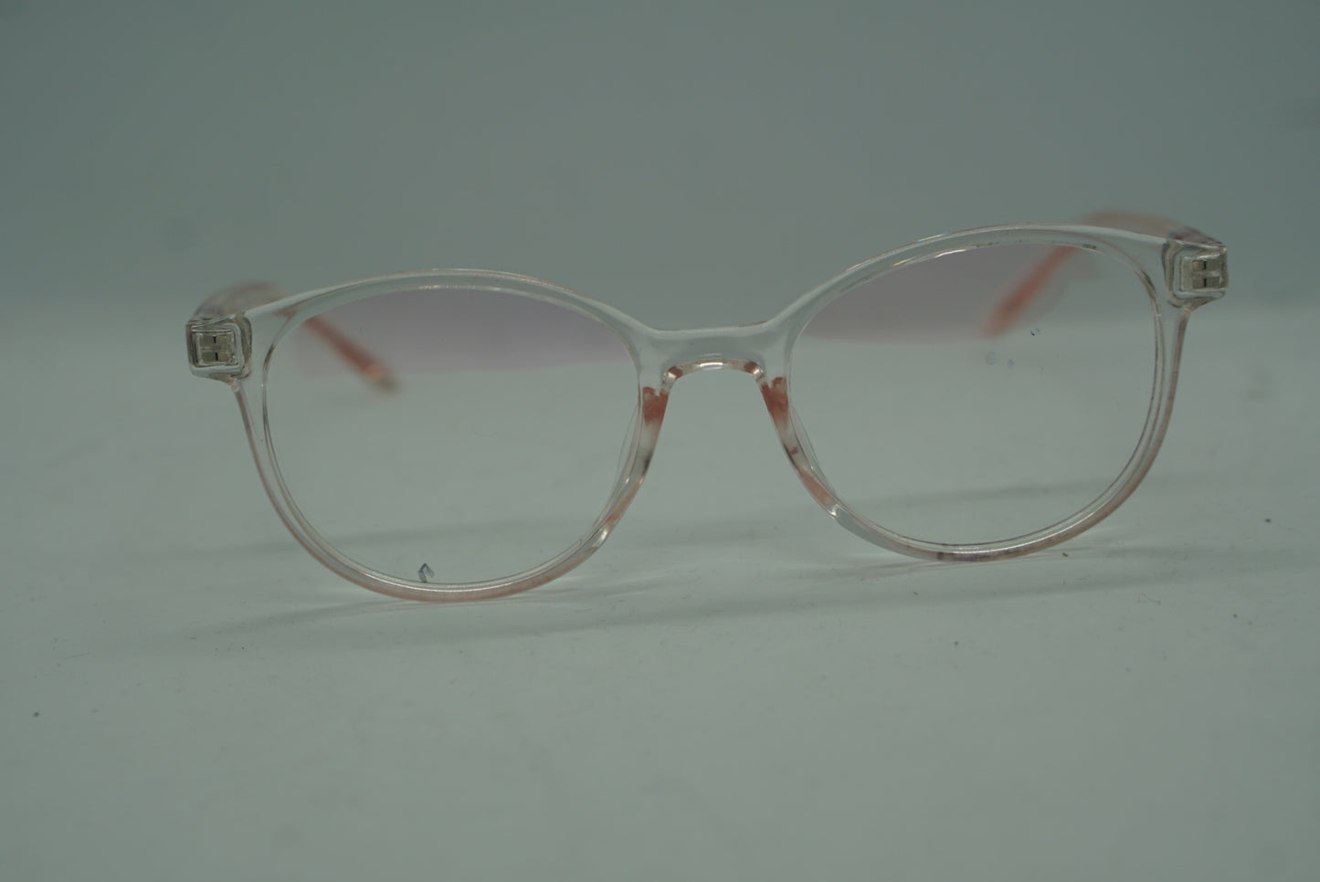 333. Baby Computer glass