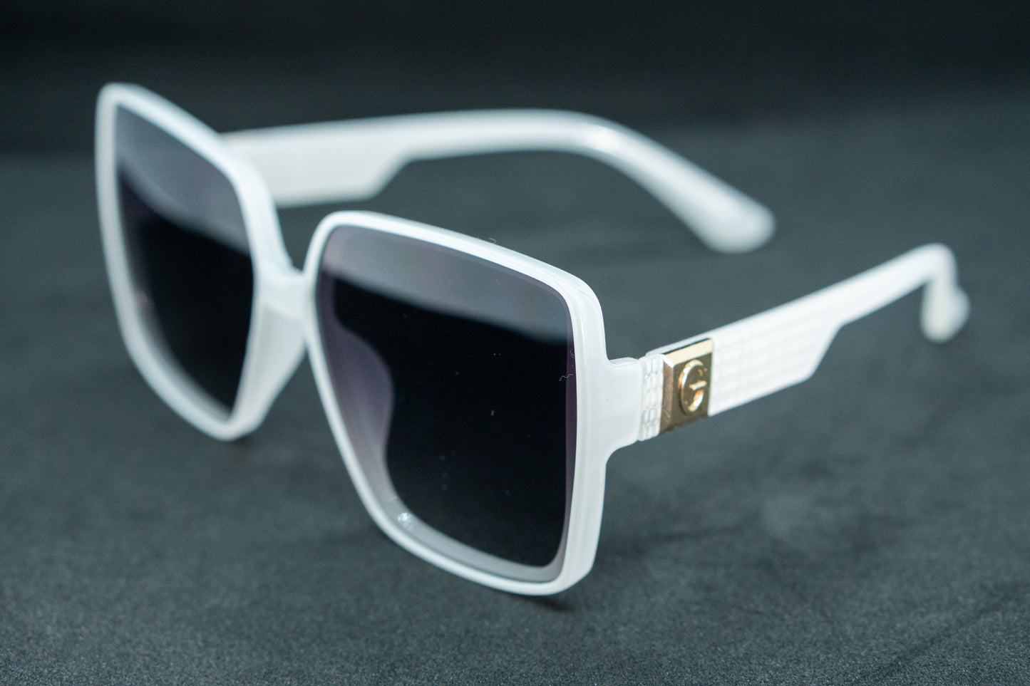 267. Celebrity sunglasses UV400 Retina protected cooling glass