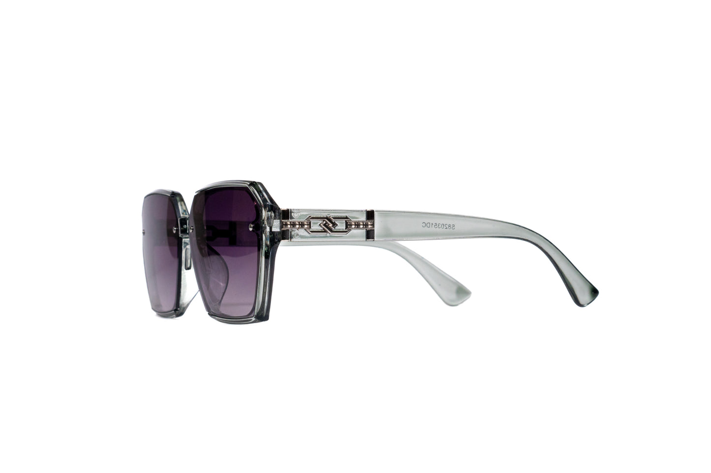 372. Celebrity sunglasses UV400 Retina protected cooling glass