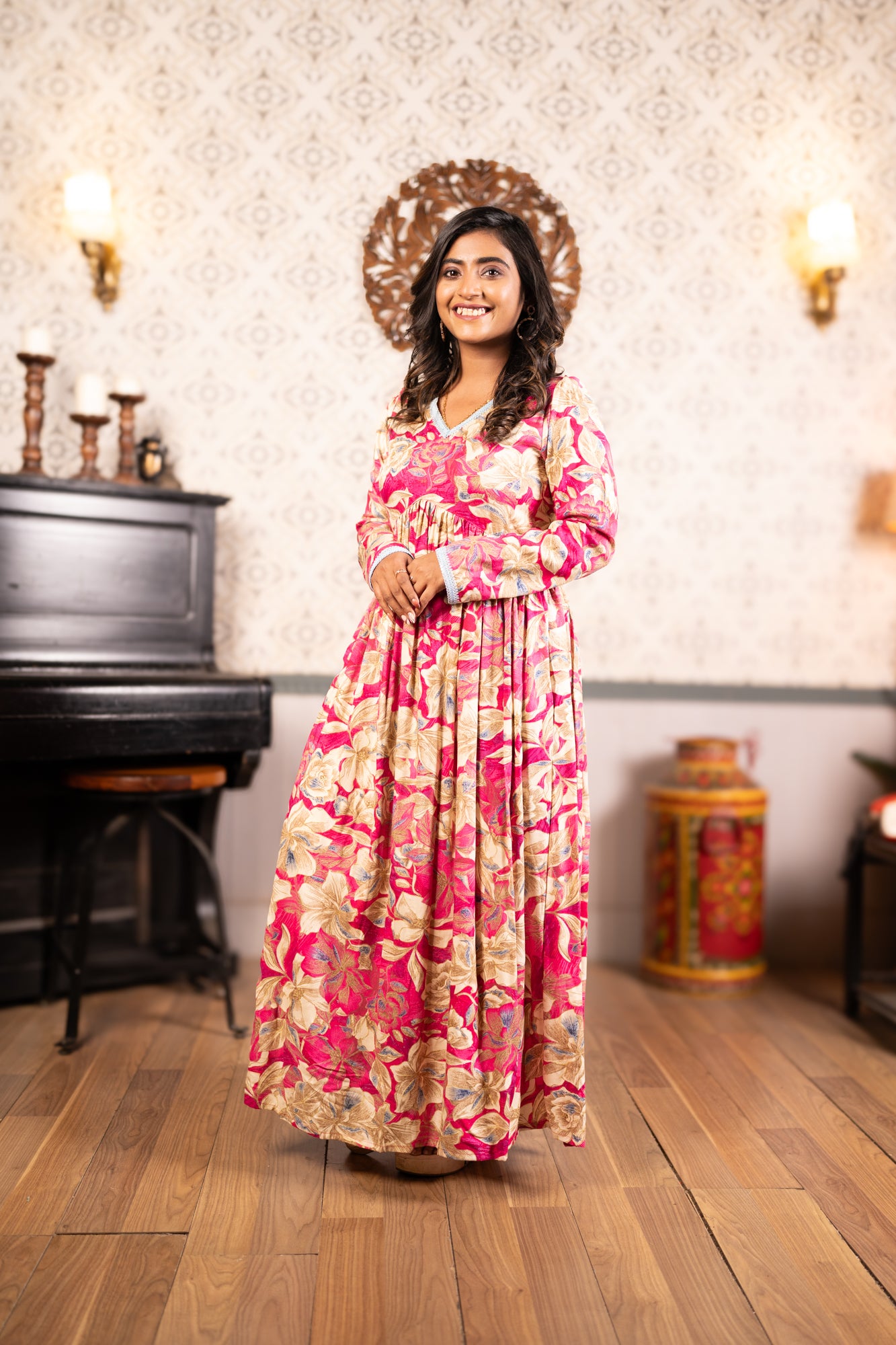 Hyrr Thread work Alia Rani