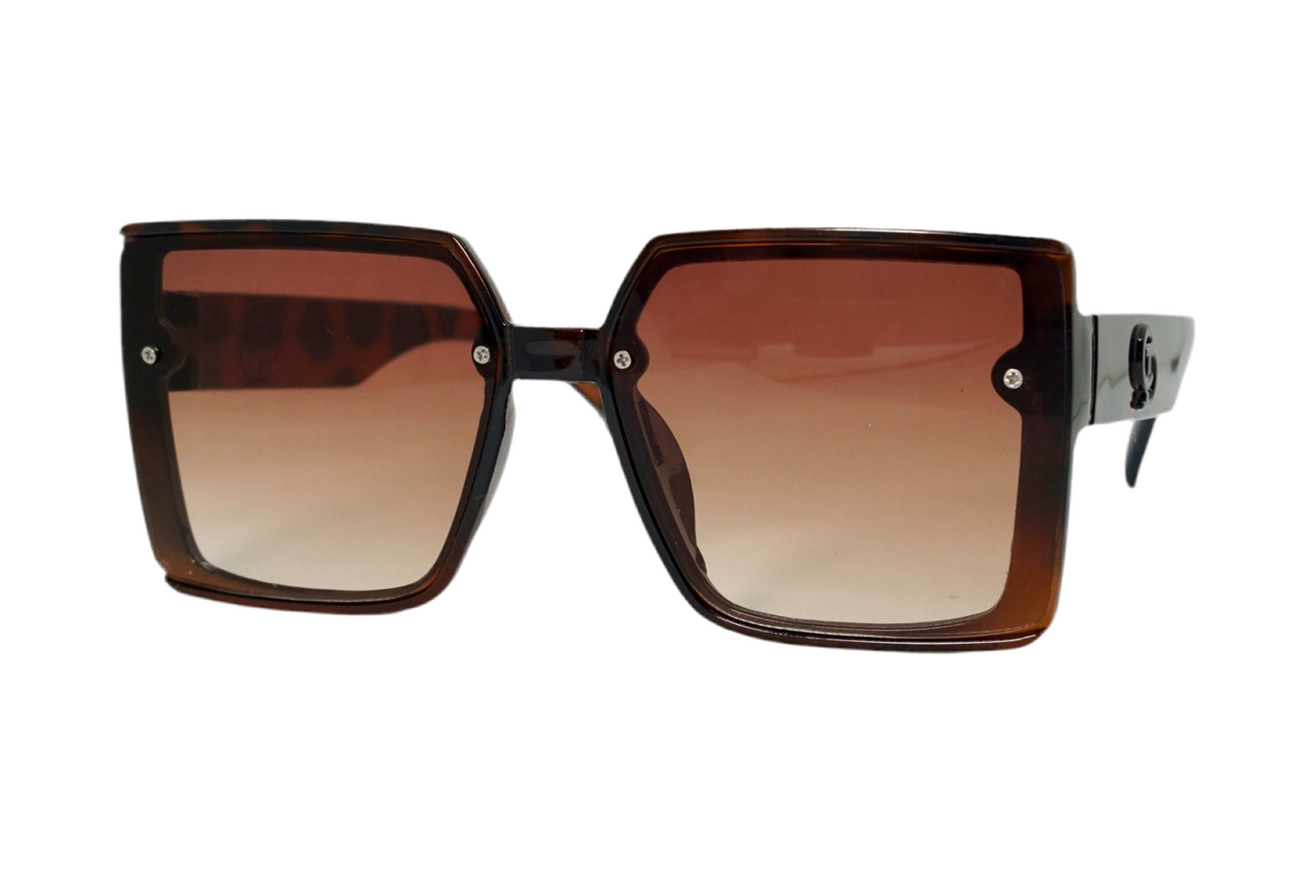 22. Celebrity sunglasses UV400 Retina protected cooling glass