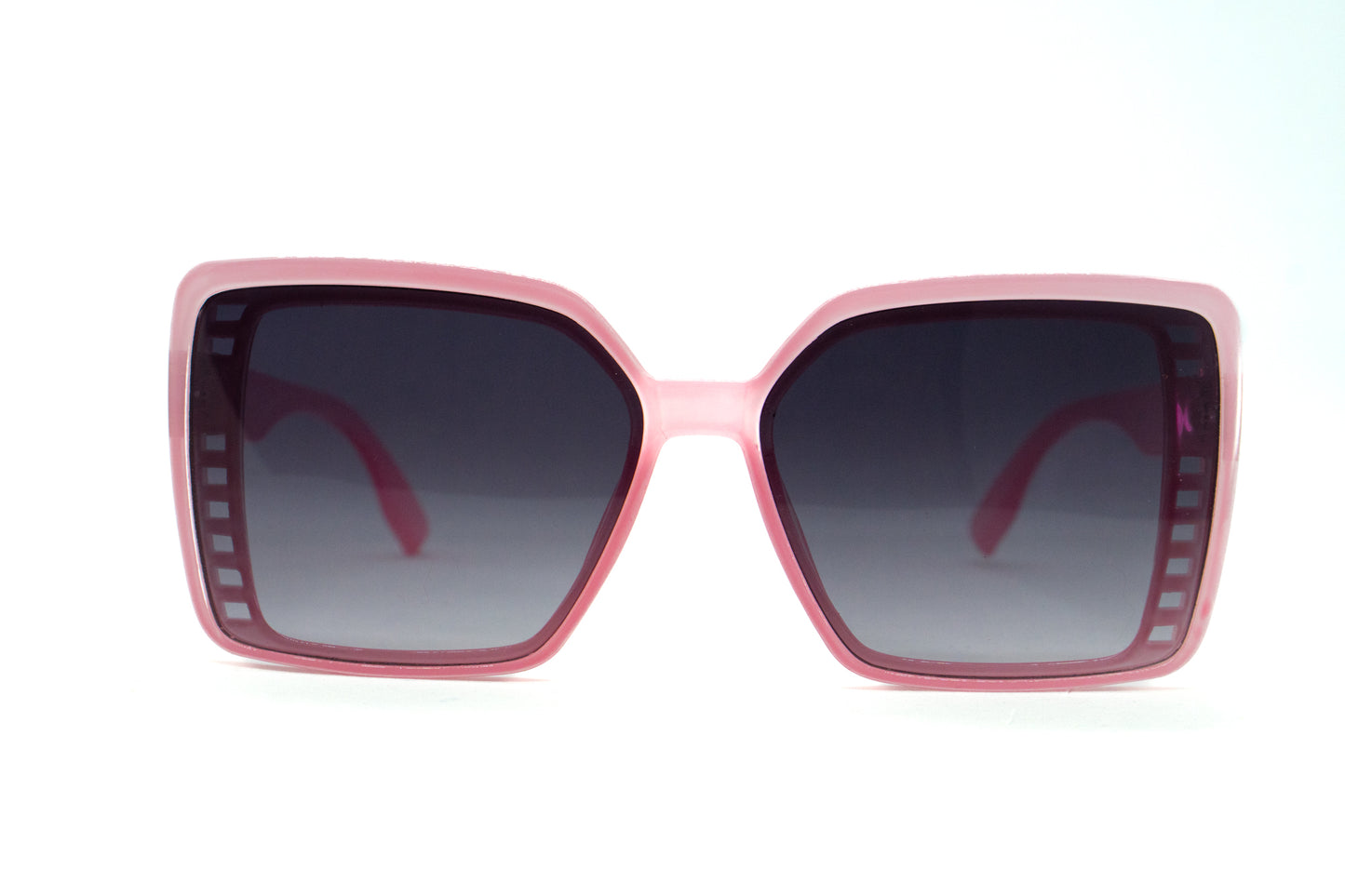 246. Celebrity sunglasses UV400 Retina protected cooling glass