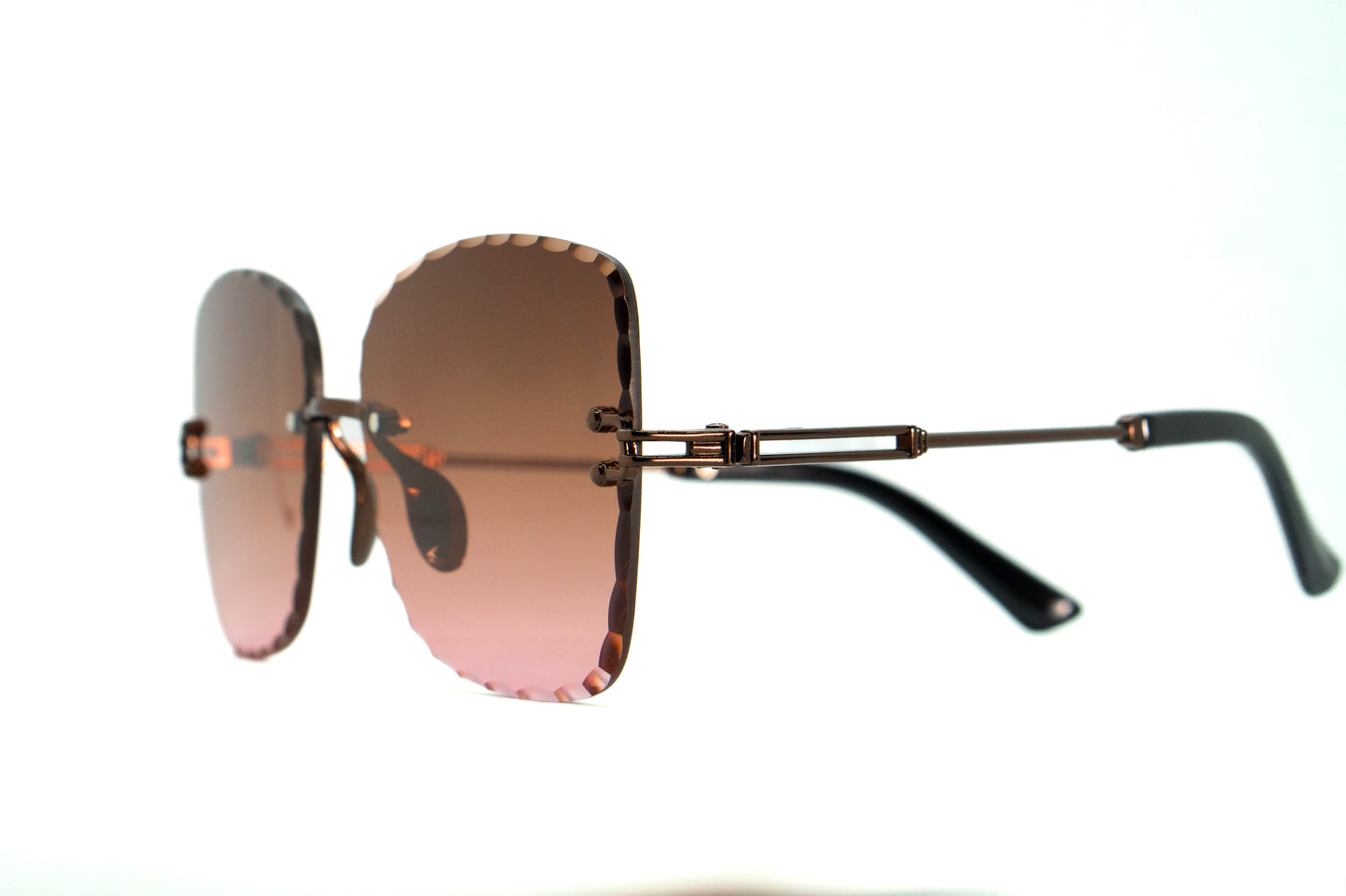 280. Celebrity Rimless diamond cut UV400 Retina protected cooling glass