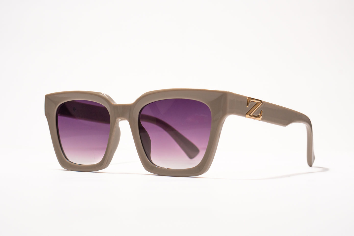 604. Square premium coffee Celebrity UV400 Retina protected cooling glass