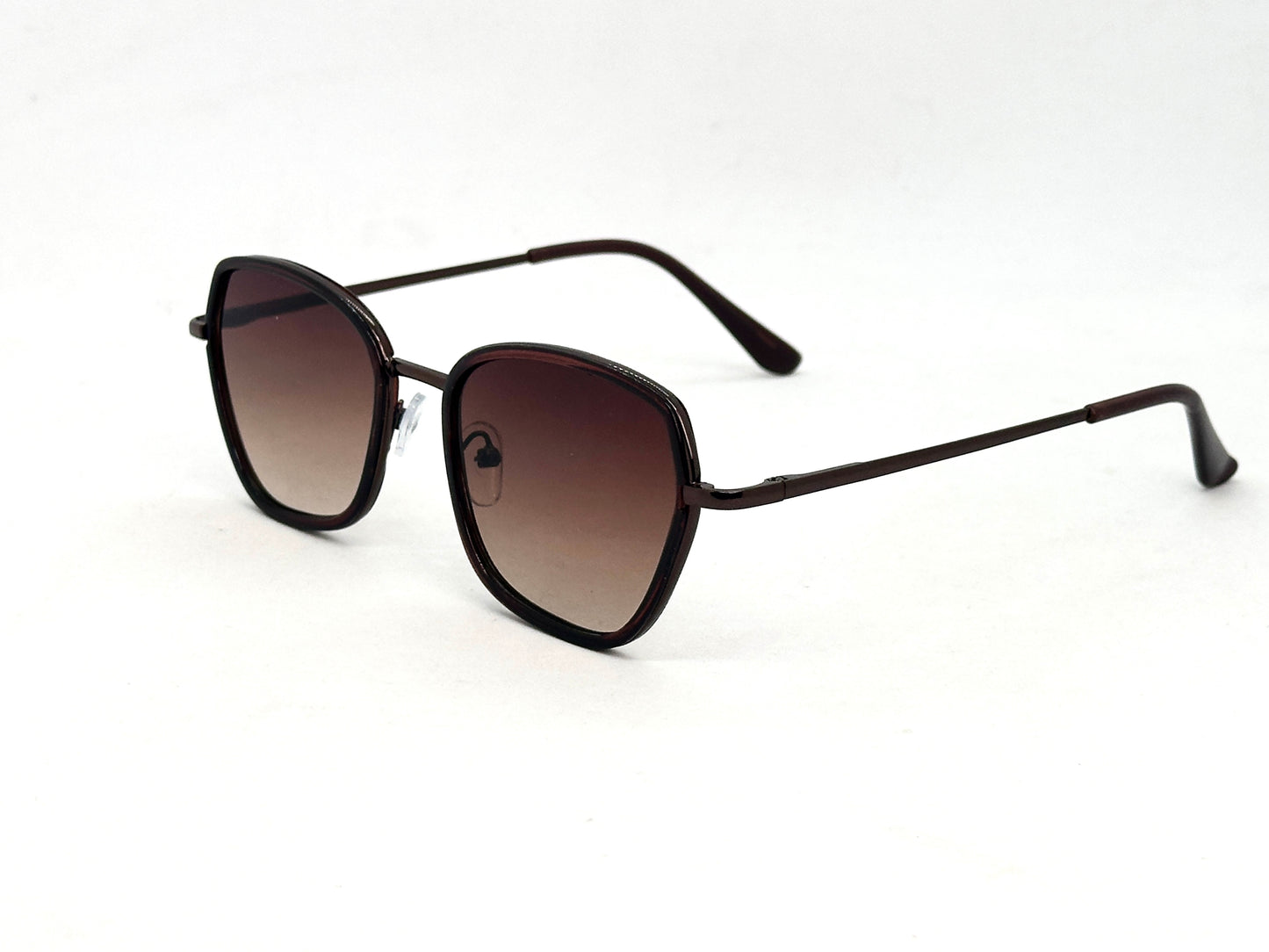 10.Celebrity glass UV400 Retina protected colling glass 8 April