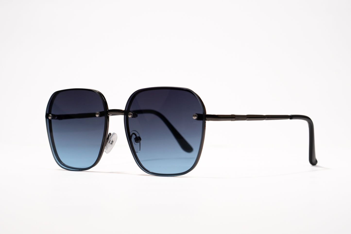 585. Celebrity metal body Rimless UV400 Retina protected cooling glass