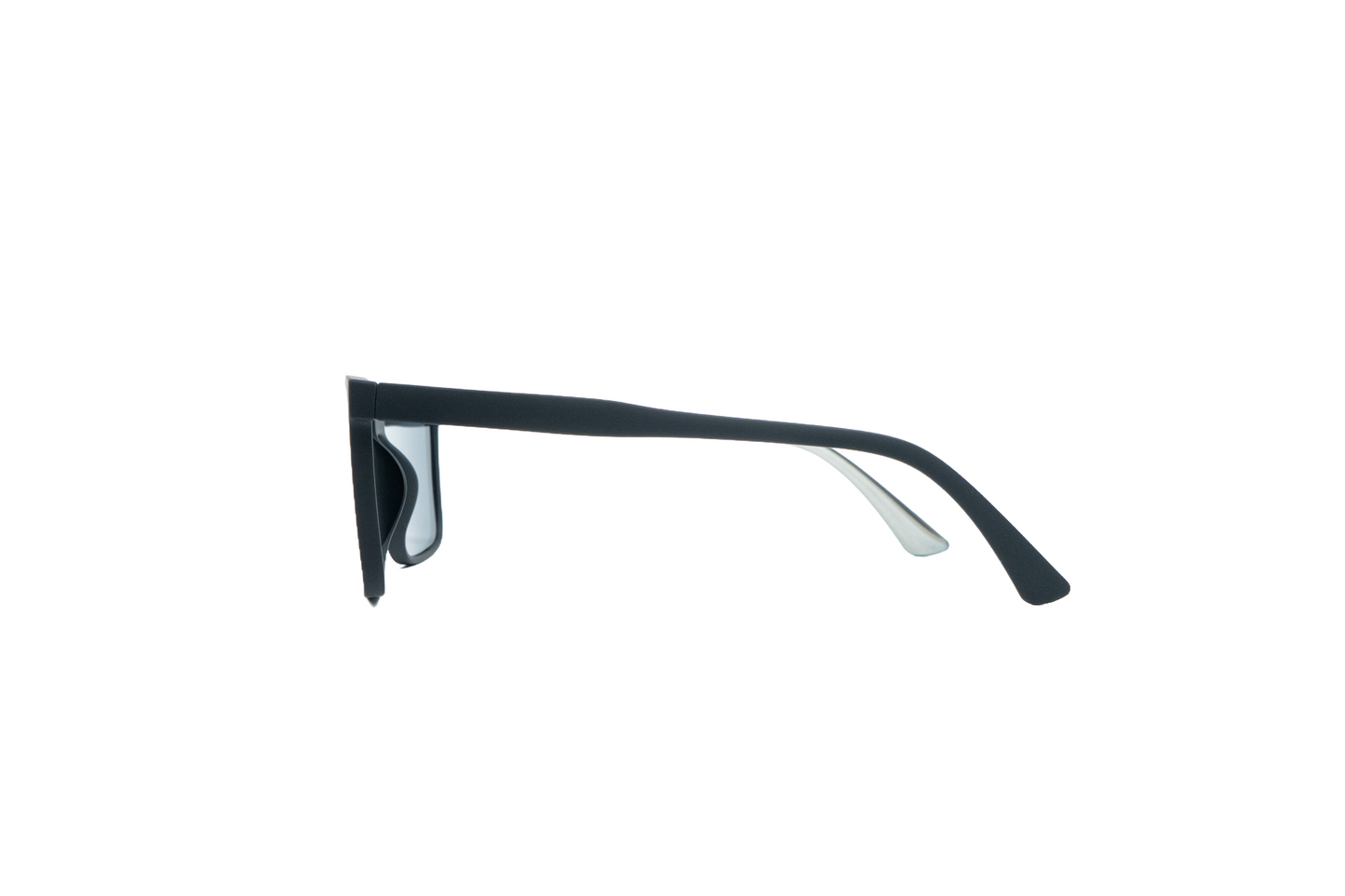 K163c. Men’s Celebrity sunglass UV400 Retina protected cooling glass