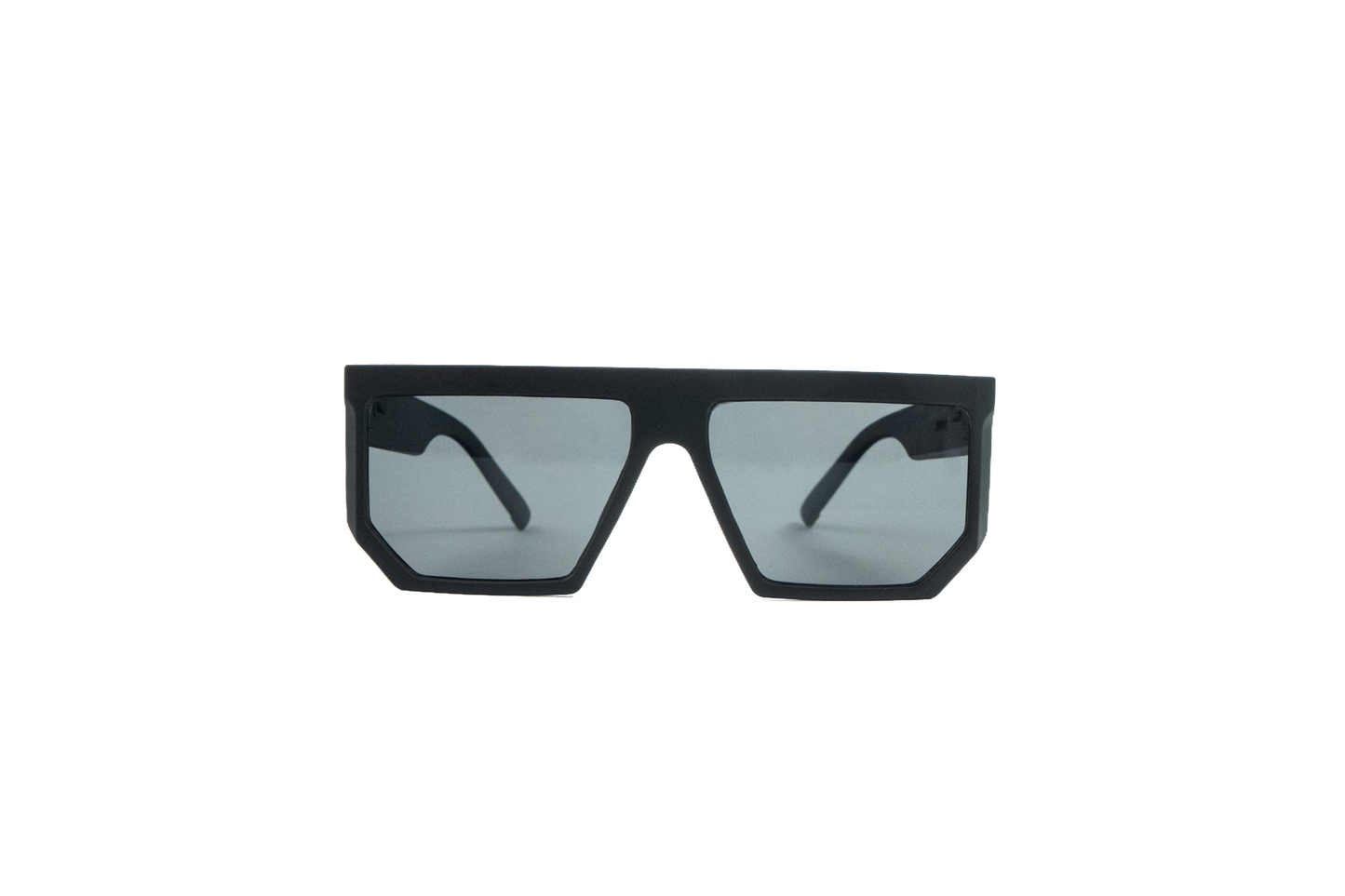 K143e. Men’s Celebrity sunglass UV400 Retina protected cooling glass