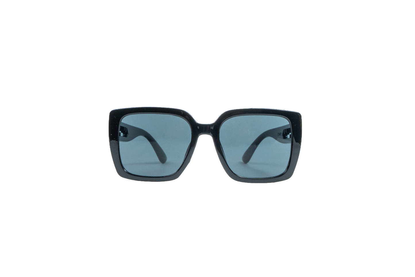 Q32E. Celebrity sunglasses UV400 Retina protected cooling glass