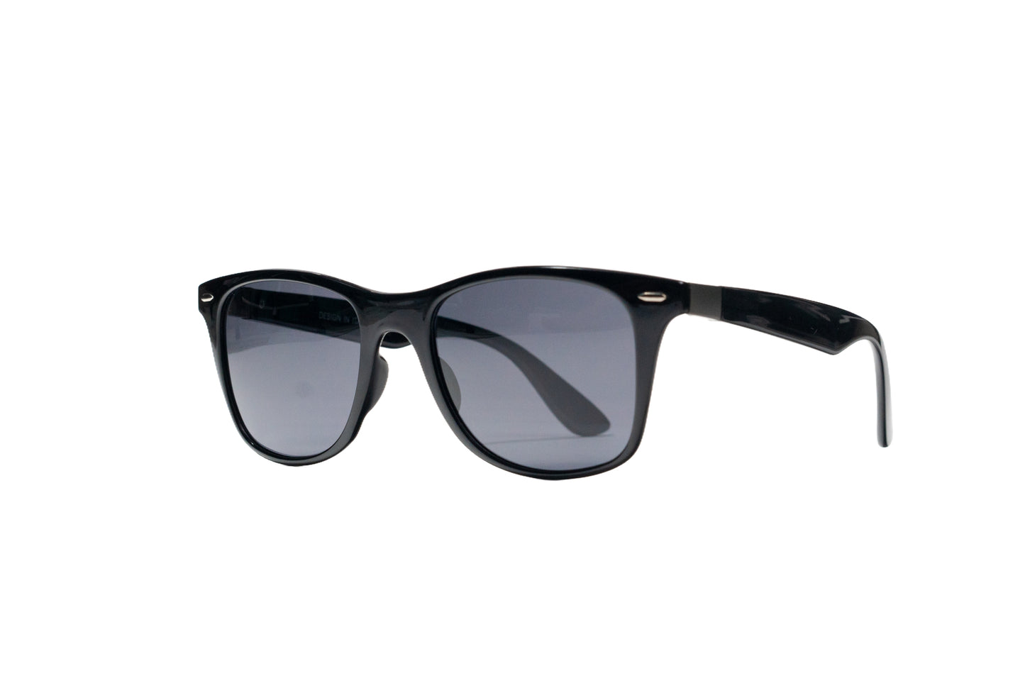 Q69. Men’s glossy black Polarised Sunglasses, UV400 Retina Protection,Cooling Shield