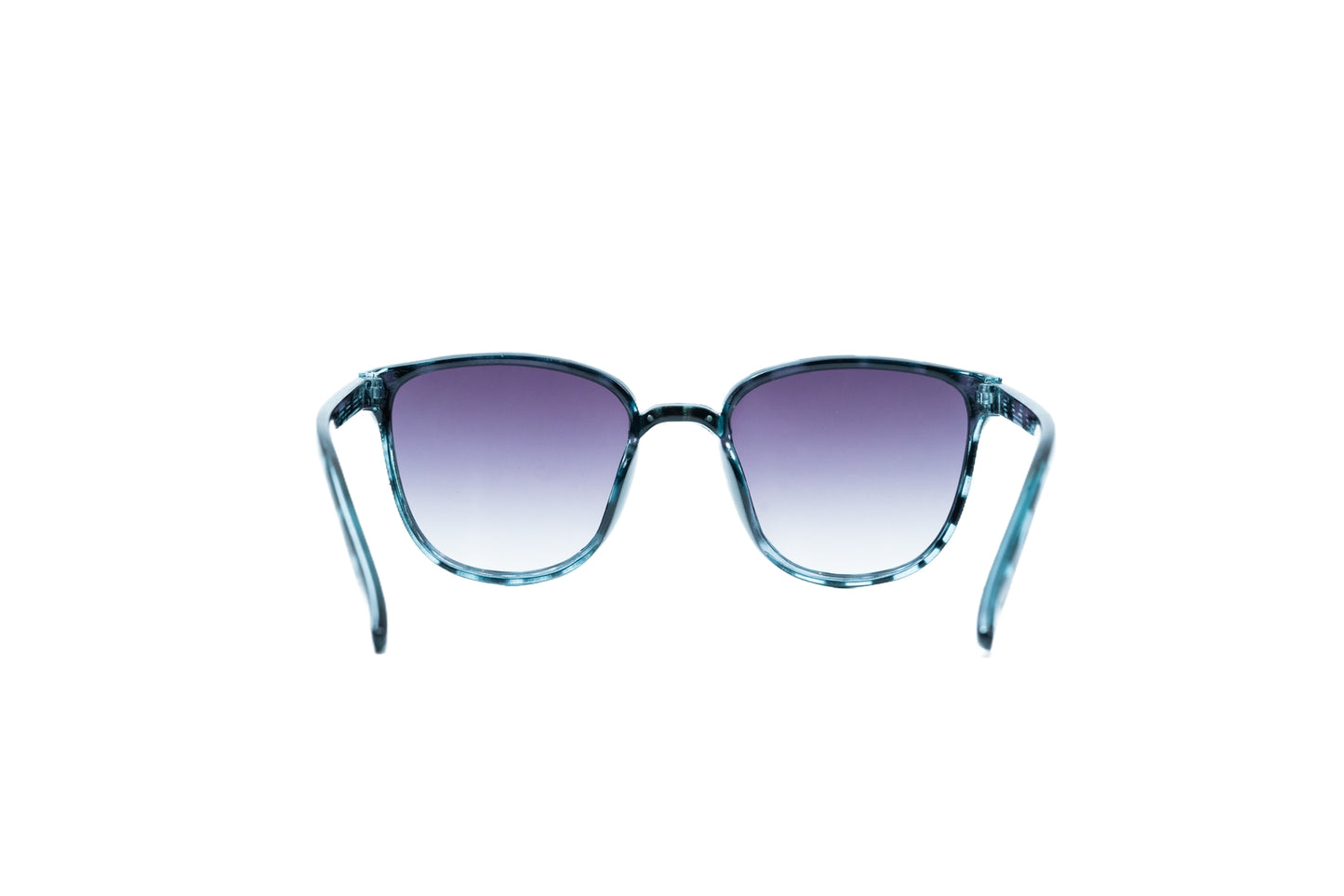 19. Celebrity stylish sunglasses UV400 Retina protected cooling glass