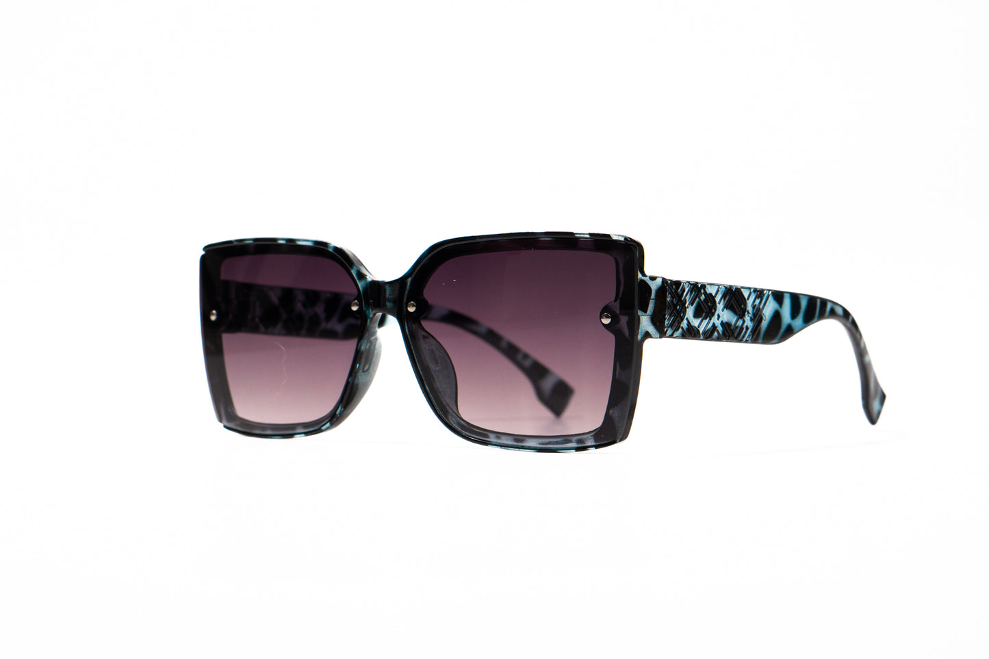 673. Celebrity sunglasses UV400 Retina protected cooling glass