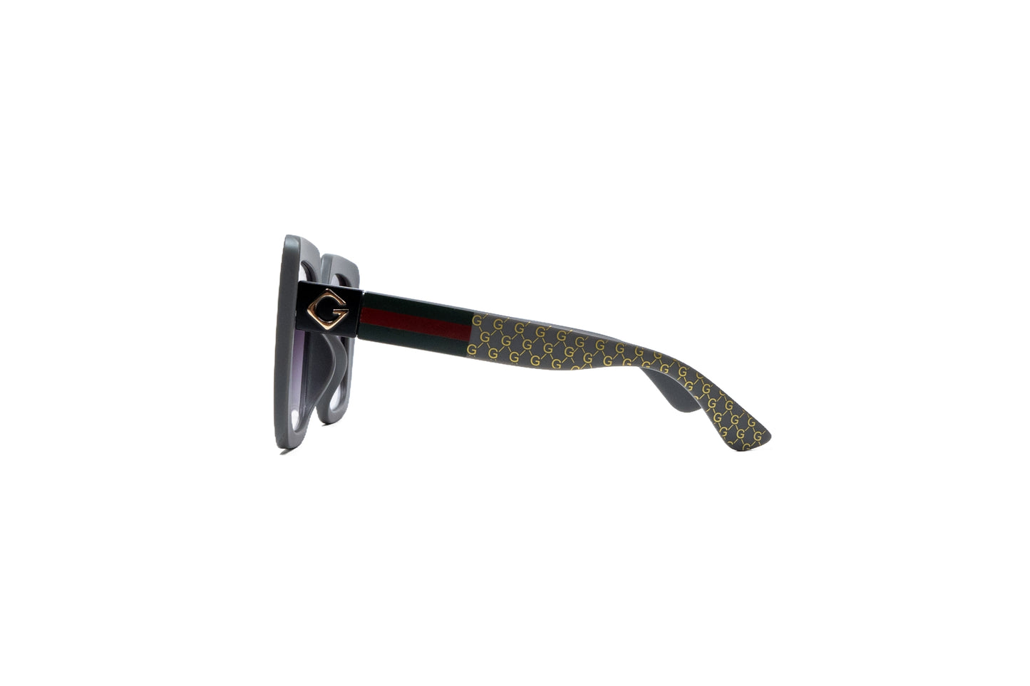 Q36A. Premium sunglass UV400 Retina protected cooling glass